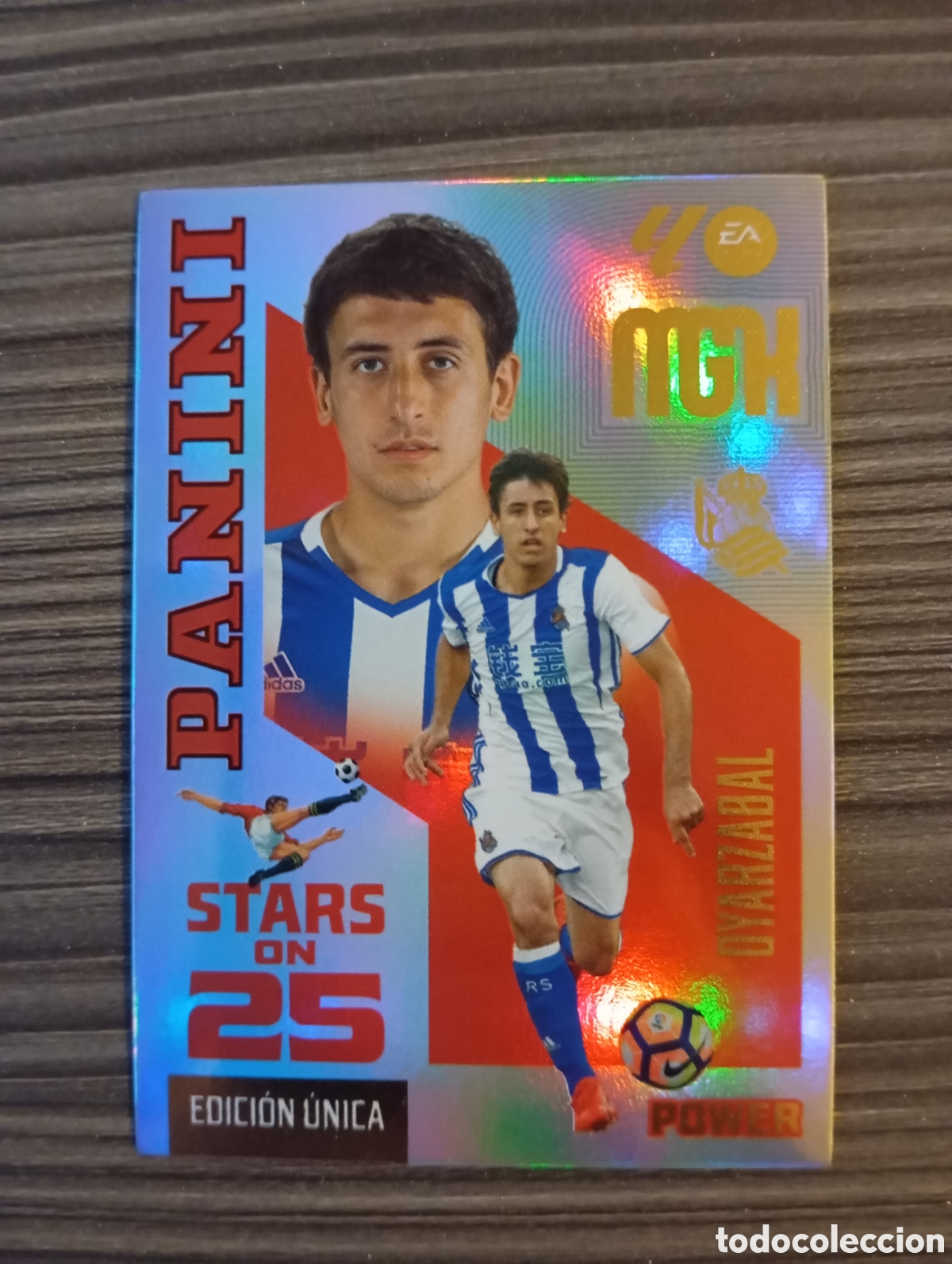 Football Stickers: 448P OYARZABAL STARS ON 25 POWER EDICI&Oacute;N UNICA PANINI MEGACRACKS 26 27