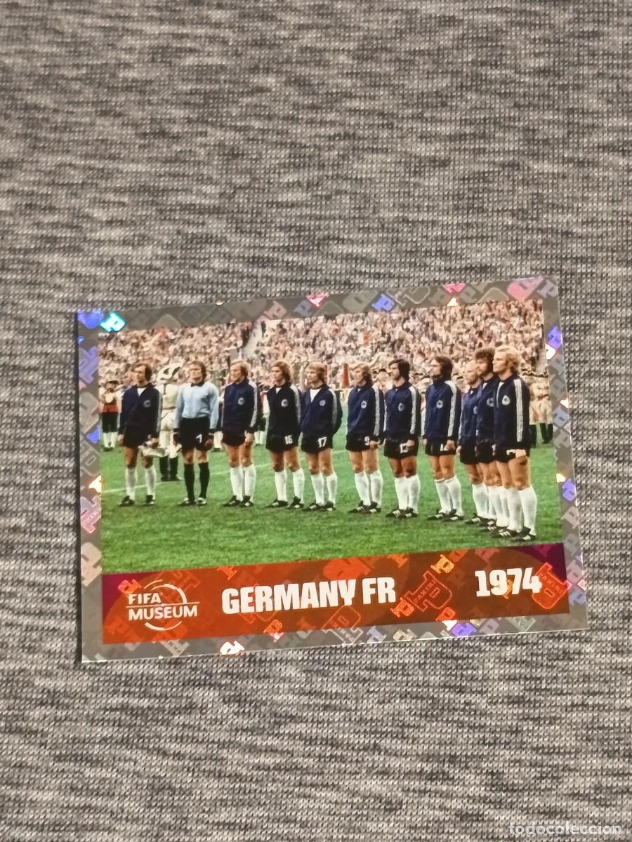 Cartes &agrave; collectionner de Football: ALINEACION CAMPEON ALEMANIA 1974 FWC 13 STICKER MUNDIAL 2026 PANINI FIFA WORLD CUP NUEVO