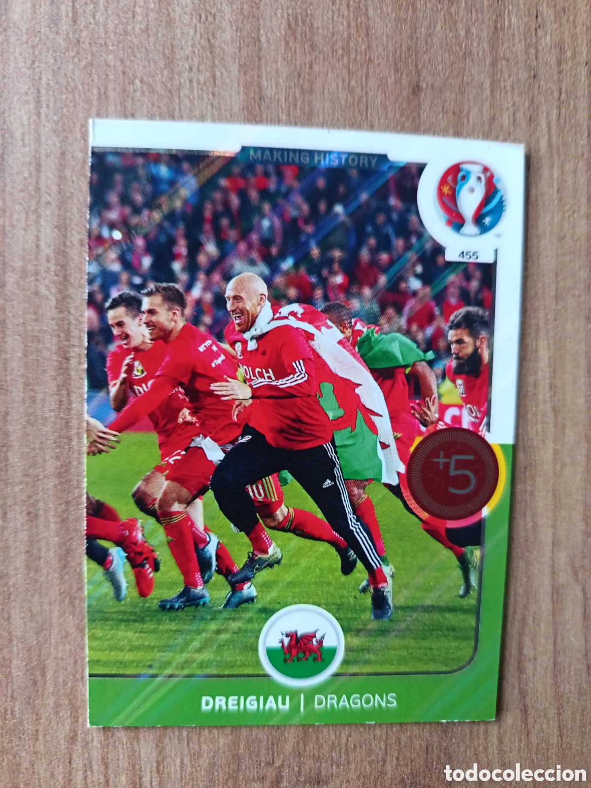 Cartes &agrave; collectionner de Football: 455 Dragons Panini Adrenalyn XL UEFA Euro 2016 Eurocopa 16