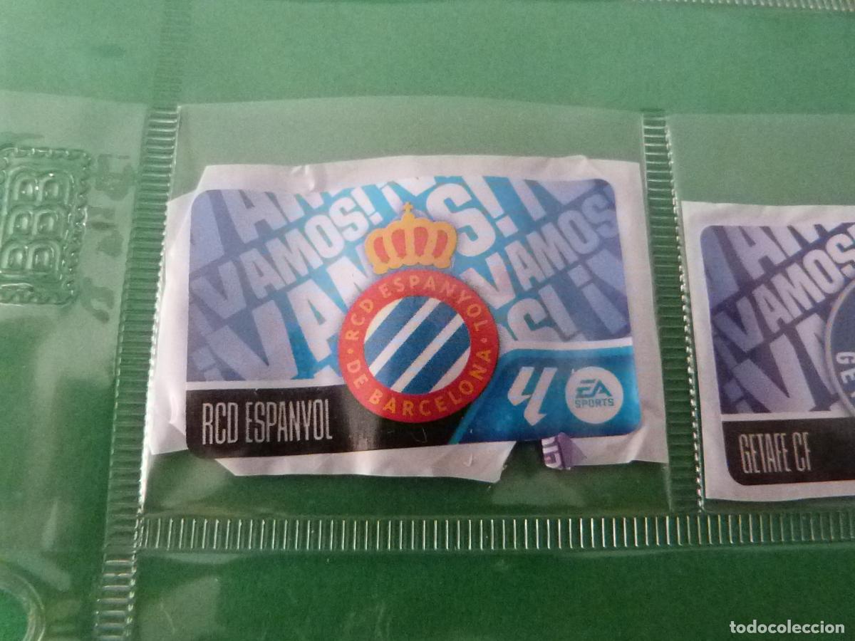 Cromos de f&uacute;tbol: CHICLE DE F&Uacute;TBOL ESCUDO R.C.D. ESPA&Ntilde;OL-ESPANYOL LIGA ESTE 2026-2027/26-27 DE PANINI