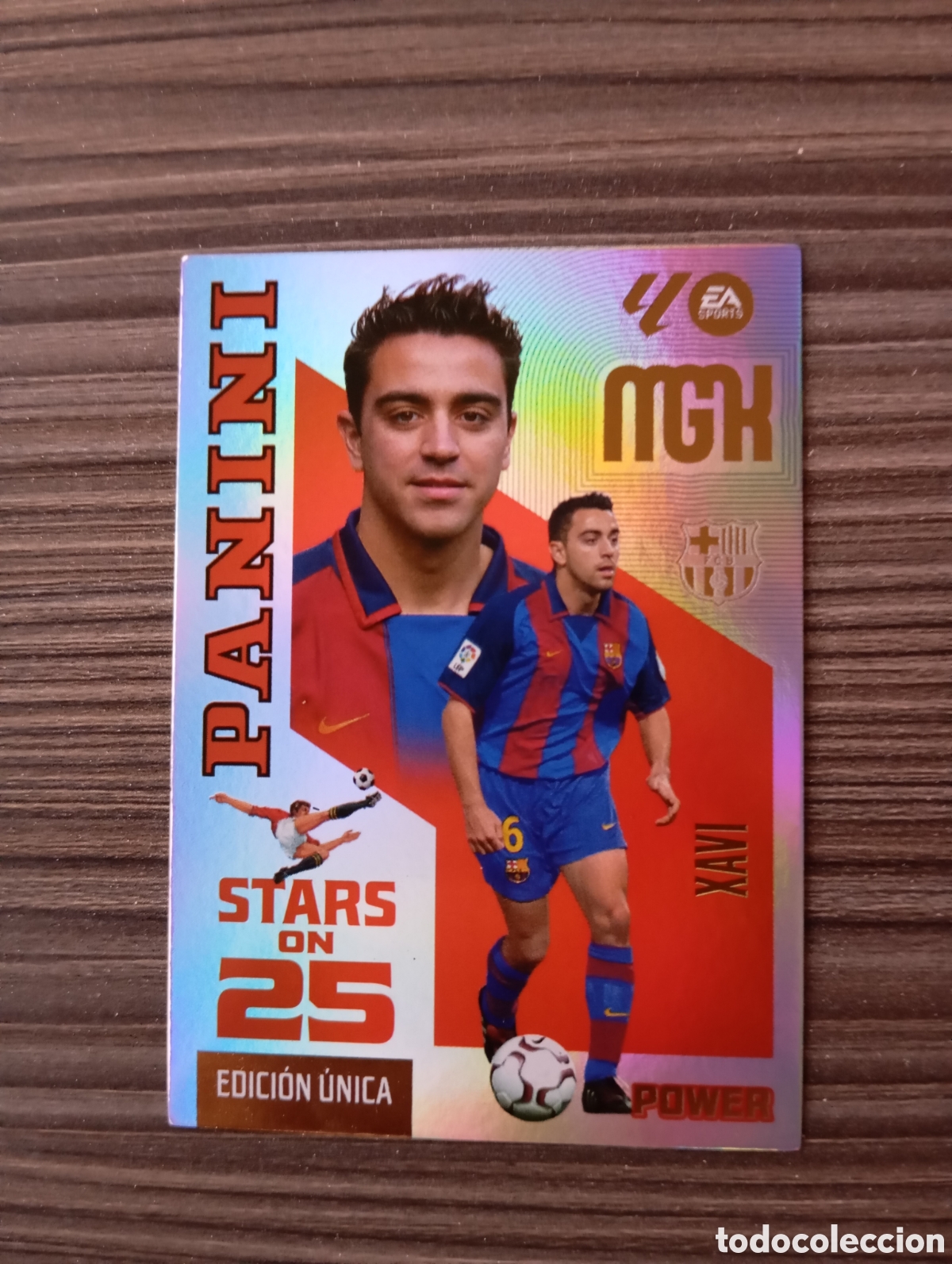 Fu&szlig;ball-Sticker: 427P XAVI STARS ON 25 POWER EDICI&Oacute;N LIMITADA PANINI MEGACRACKS 26 27