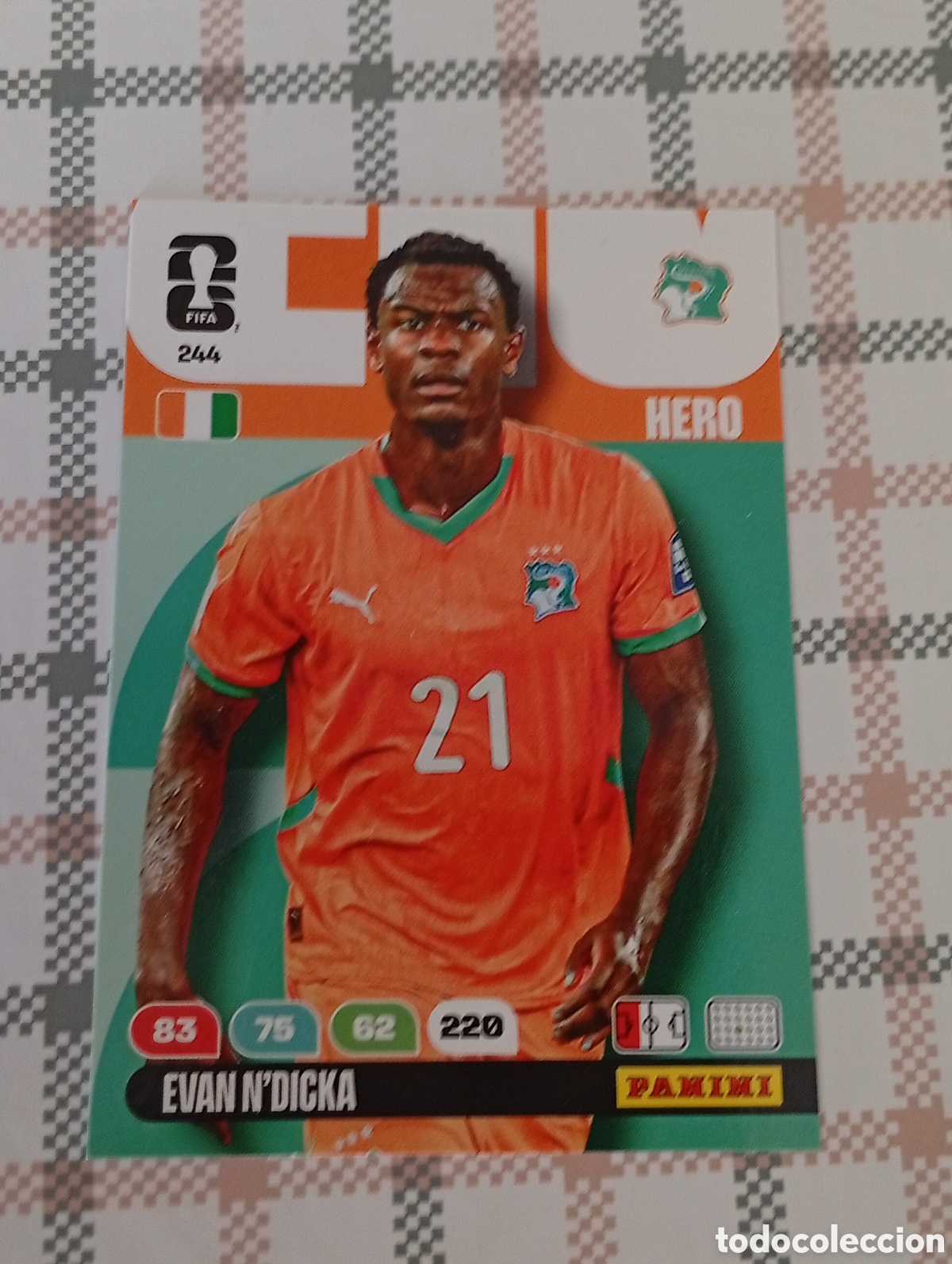 Cromos de Futebol: 244 EVAN N&acute;DICKA COSTA DE MARFIL HERO PANINI ADRENALYN FIFA WORLD CUP 26 2026