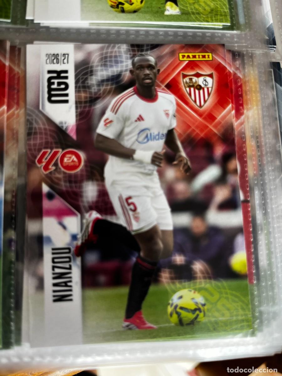 Figurine di Calcio: MEGACRACKS MGK 2026 2027 26 27 PANINI N&ordm; 331 NIANZOU SEVILLA