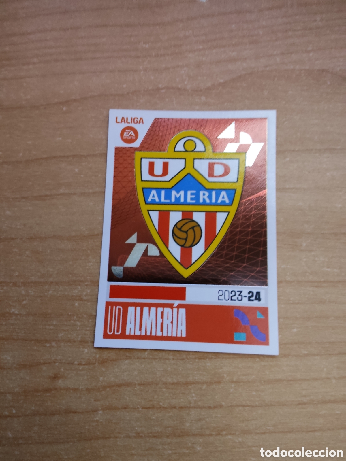 Cromos de f&uacute;tbol: 1 ESCUDO ALMERIA LIGA ESTE 2023 2024