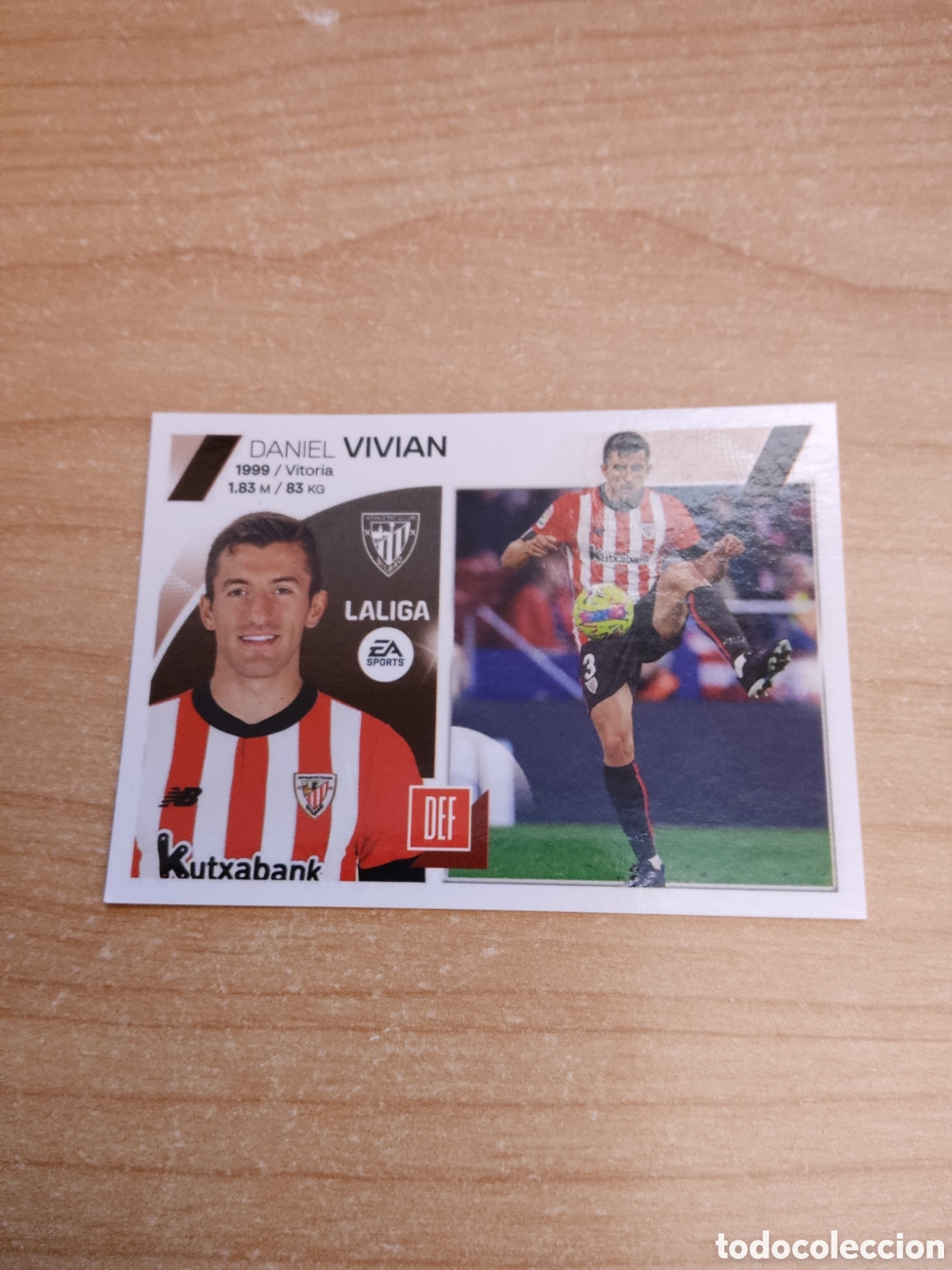 Fu&szlig;ball-Sticker: 8 VIVIAN ATHLETIC CLUB LIGA ESTE 2023 2024