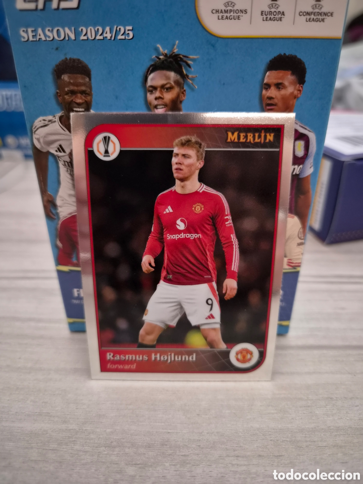 Cromos de f&uacute;tbol: N&deg;82 Rasmus H&oslash;jlund Topps Merlin 2024/25