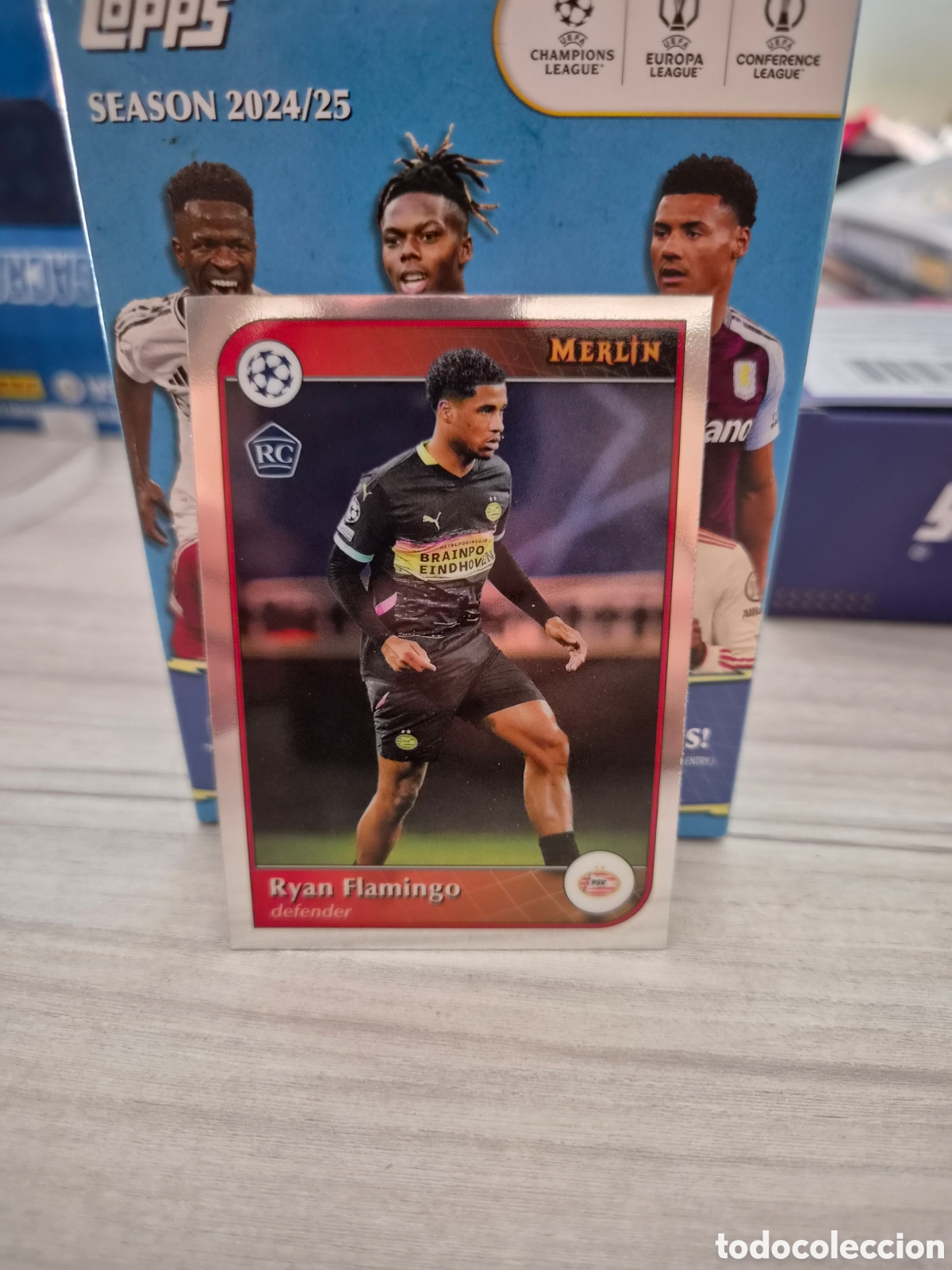 Fu&szlig;ball-Sticker: N&deg;60 Ryan Flamingo Topps Merlin 2024/25