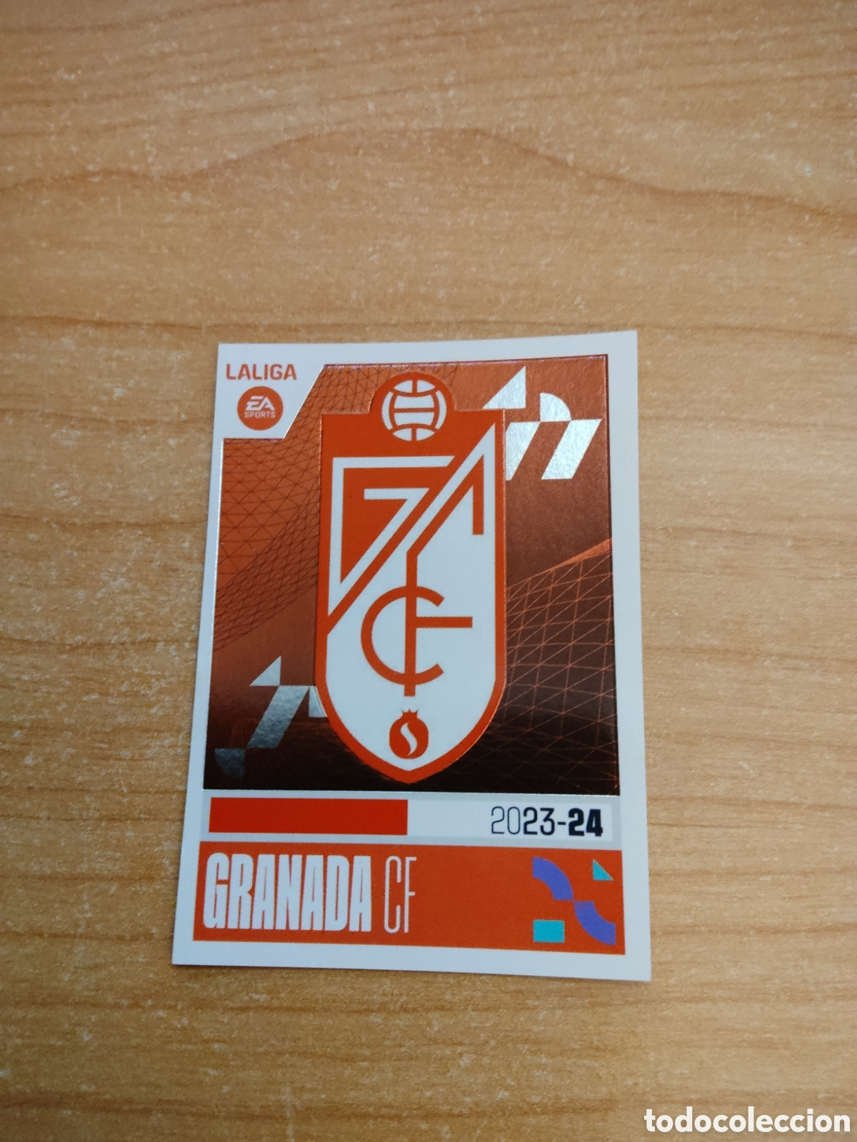 Cromos de f&uacute;tbol: 1 ESCUDO GRANADA LIGA ESTE 2023 2024