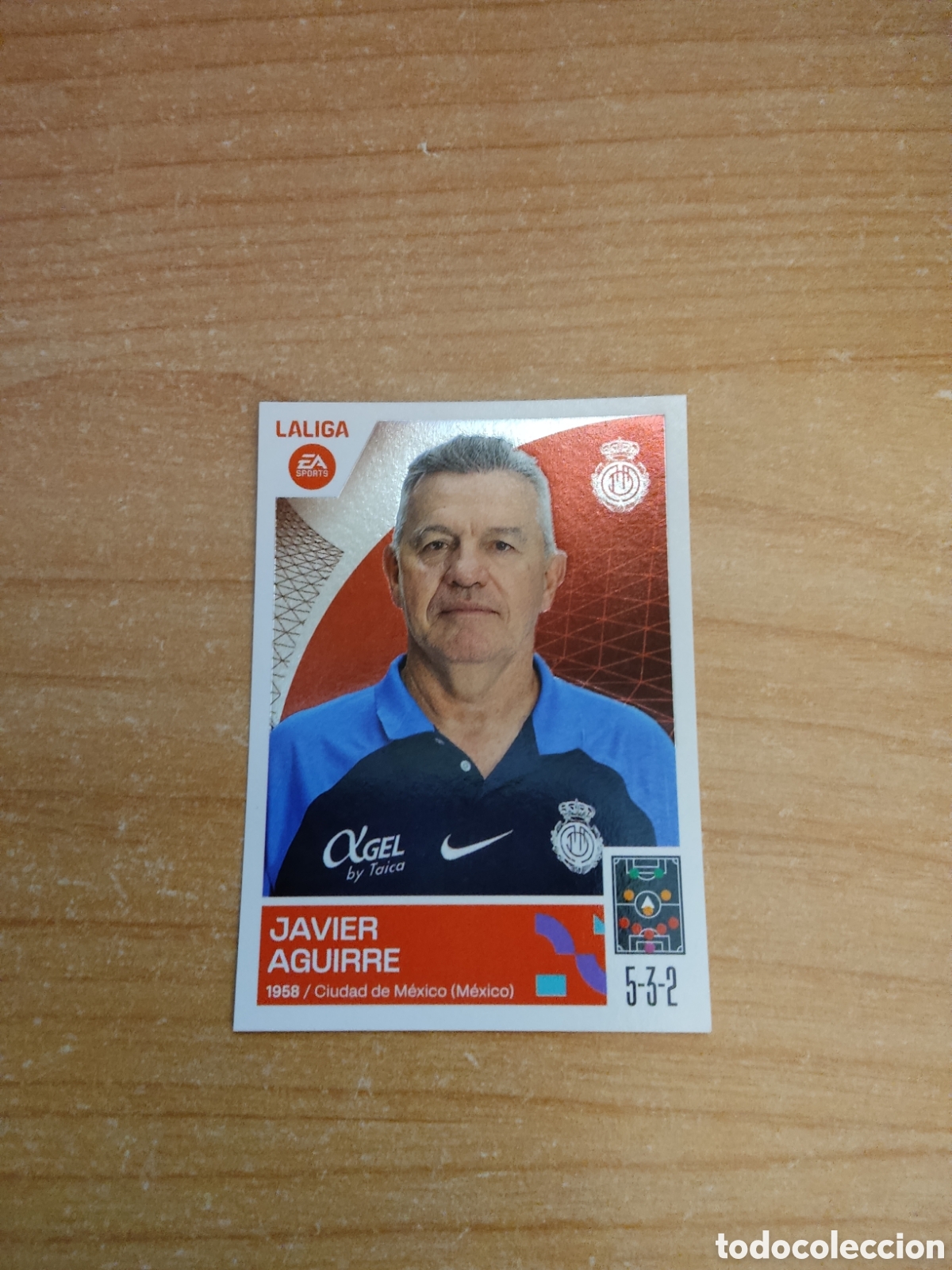Fu&szlig;ball-Sticker: 2 JAVIER AGUIRRE MALLORCA LIGA ESTE 2023 2024