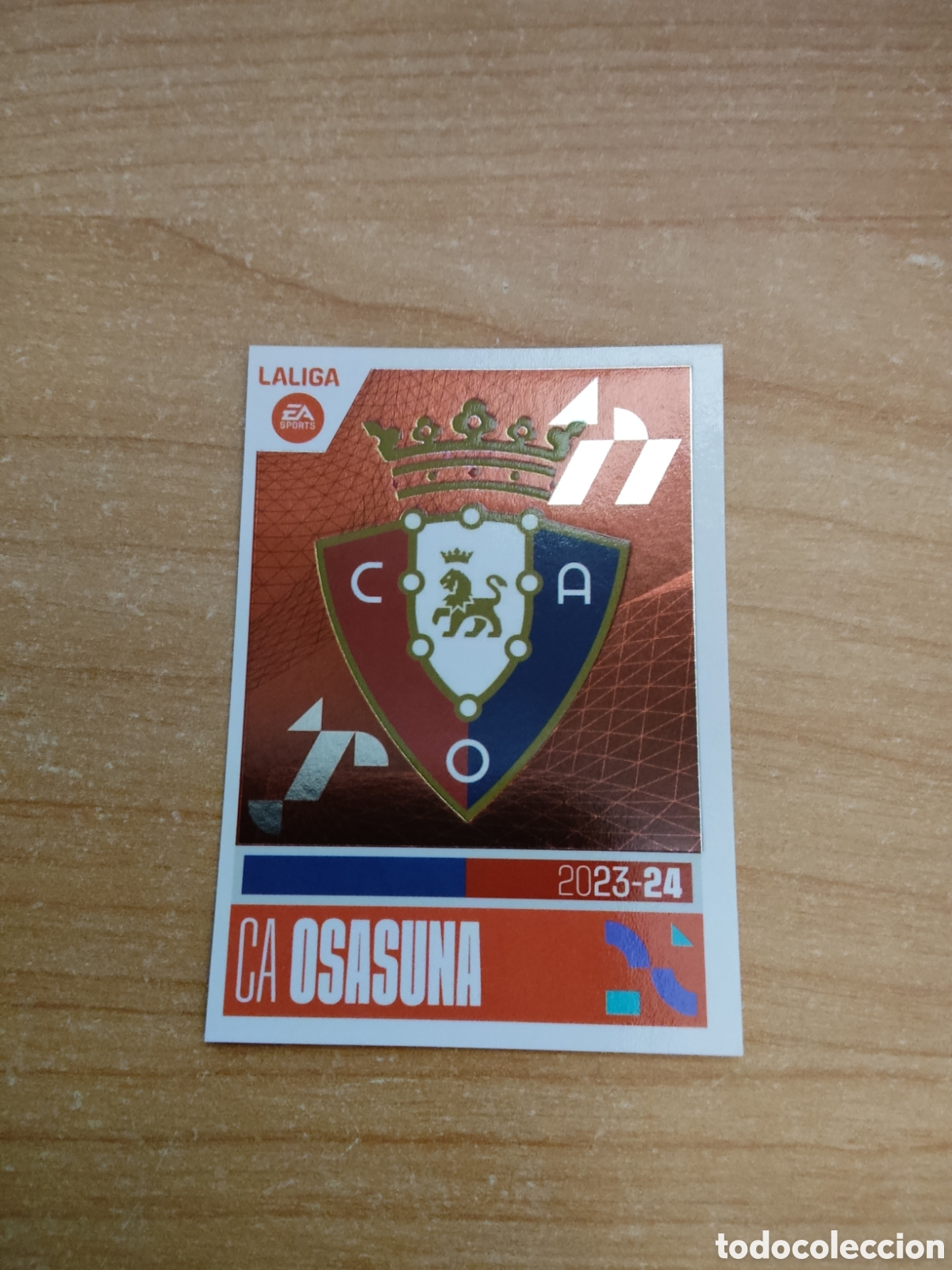 Fu&szlig;ball-Sticker: 1 ESCUDO OSASUNA LIGA ESTE 2023 2024