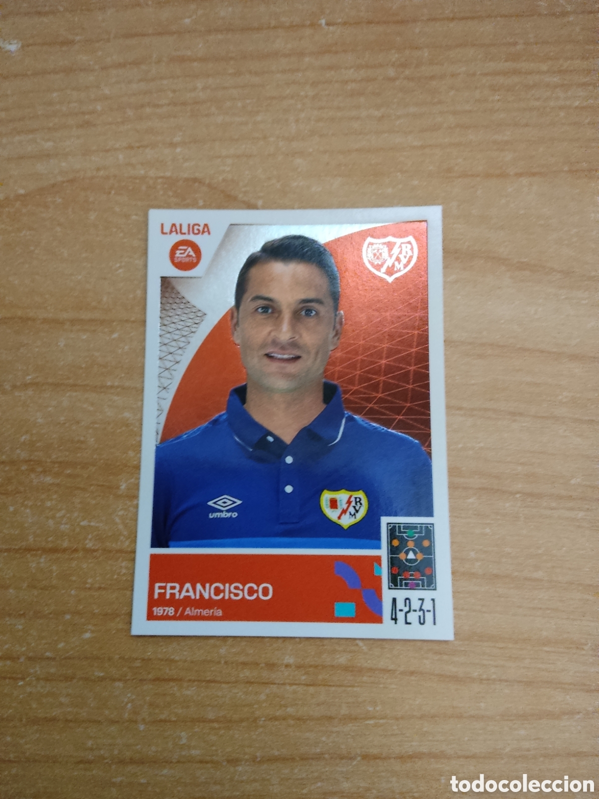 Fu&szlig;ball-Sticker: 2 FRANCISCO RAYO VALLECANO LIGA ESTE 2023 2024