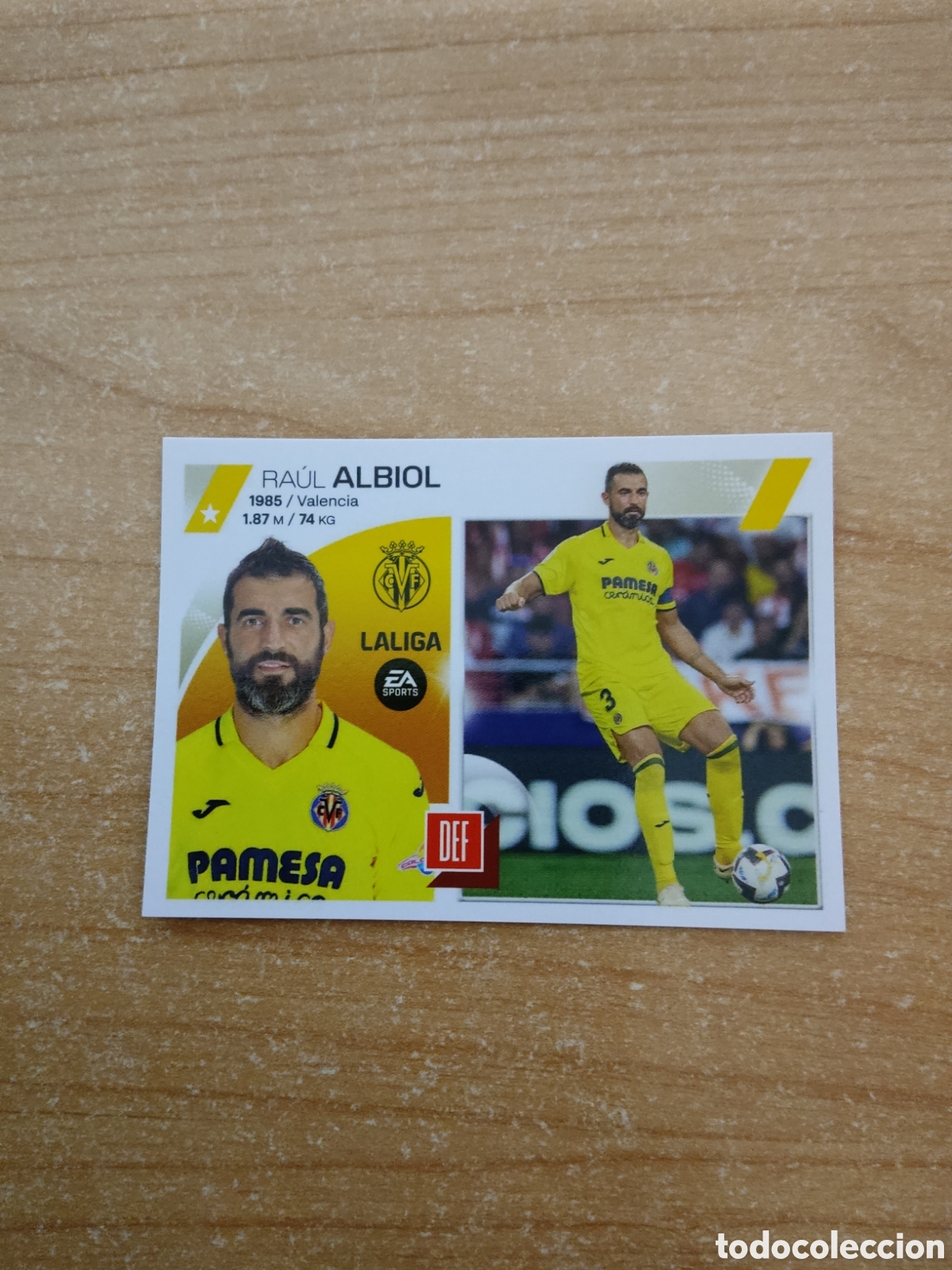 Fu&szlig;ball-Sticker: 7 RAUL ALBIOL VILLARREAL LIGA ESTE 2023 2024
