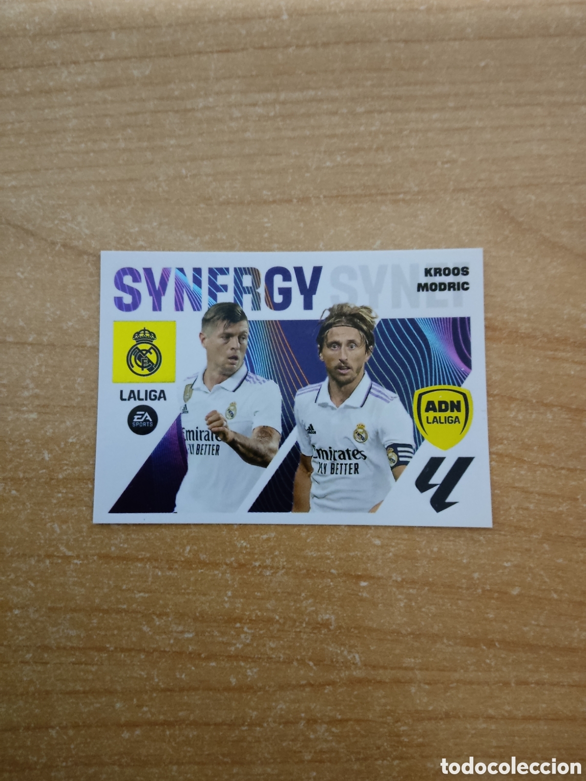 Football Stickers: 11 KROOS Y MODRIC REAL MADRID ADN SYNERGY LIGA ESTE 2023 2024