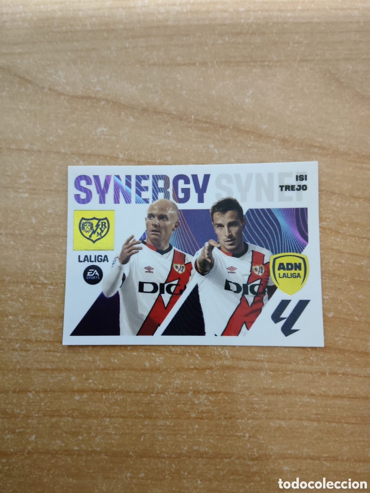 Football Stickers: 14 ISI Y OSCAR TREJO RAYO VALLECANO ADN SYNERGY LIGA ESTE 2023 2024