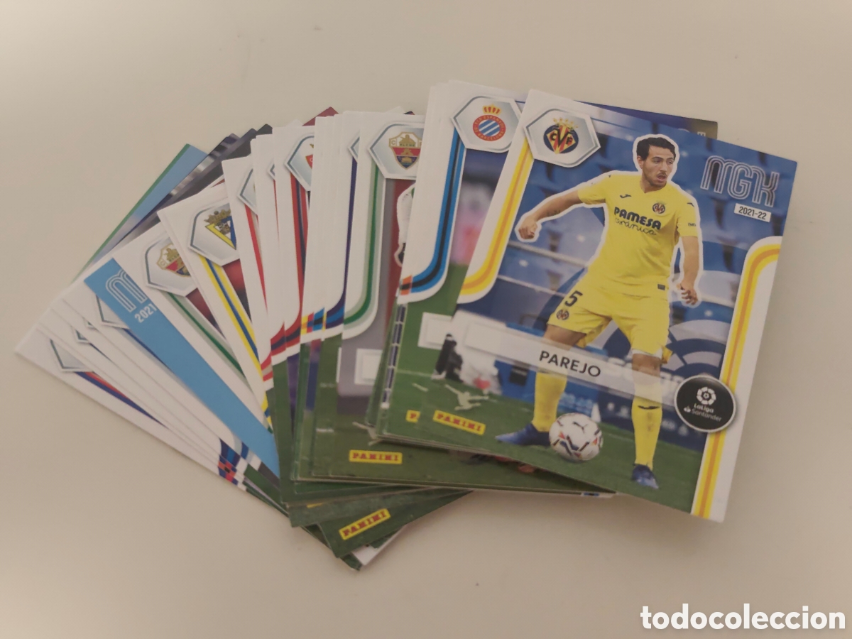 Cromos de f&uacute;tbol: 32 CARDS NUEVAS MEGACRACKS 2021 2022 #