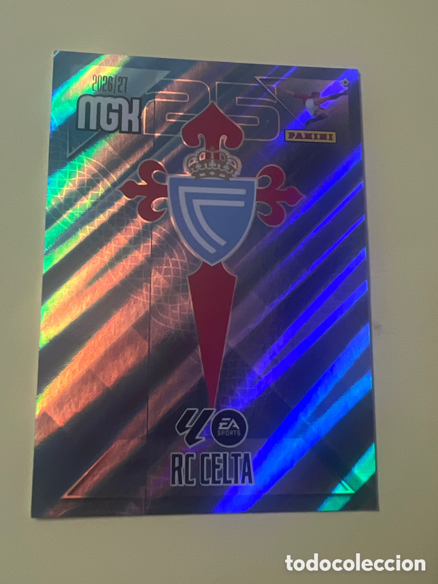 Cromos de f&uacute;tbol: C5210. MEGACRACKS MGK 2026 2027 26 27 PANINI N&ordm; 109 ESCUDO CELTA DE VIGO
