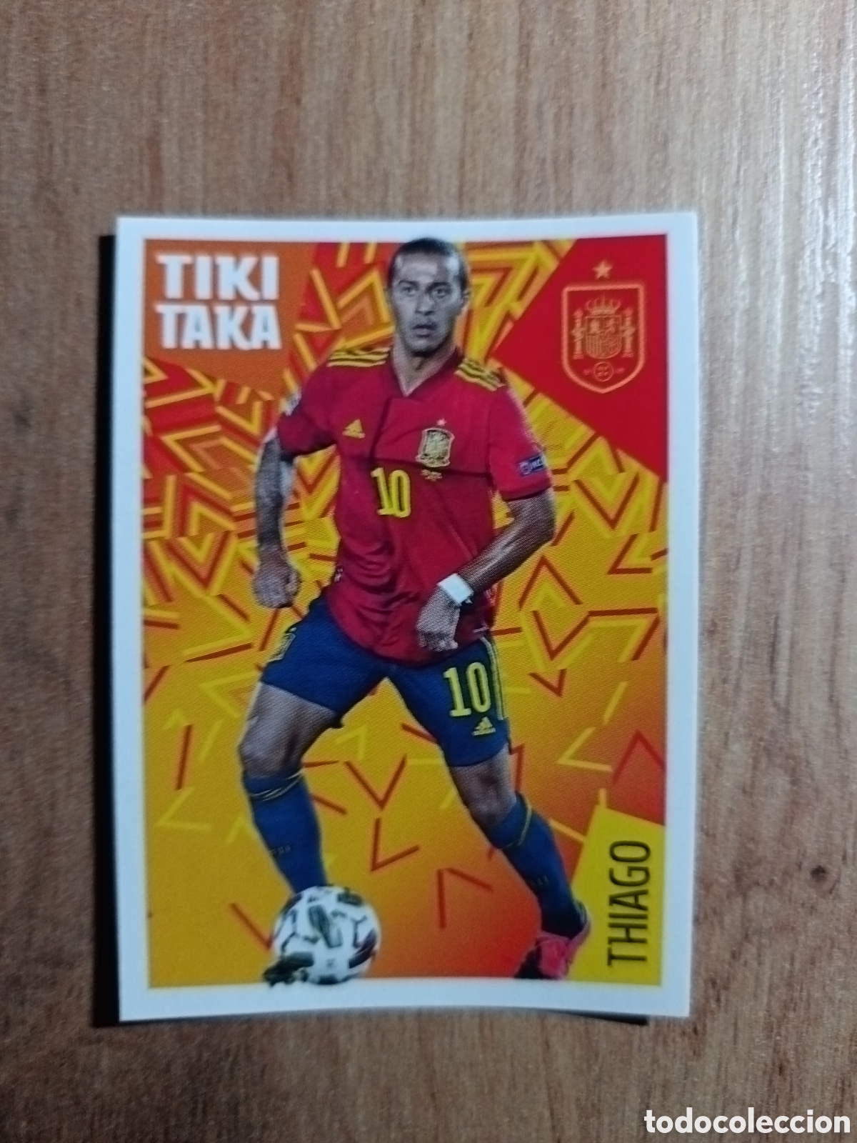 Cromos de Futebol: 32 Thiago LOS IDOLOS DE LA ROJA ESPA&Ntilde;A CRACKS MUNDIALES 2022 PANINI