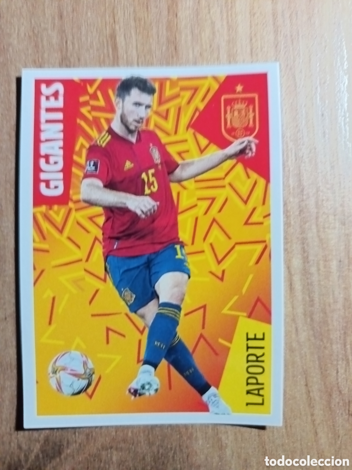 Cromos de f&uacute;tbol: 16 Laporte LOS IDOLOS DE LA ROJA ESPA&Ntilde;A CRACKS MUNDIALES 2022 PANINI