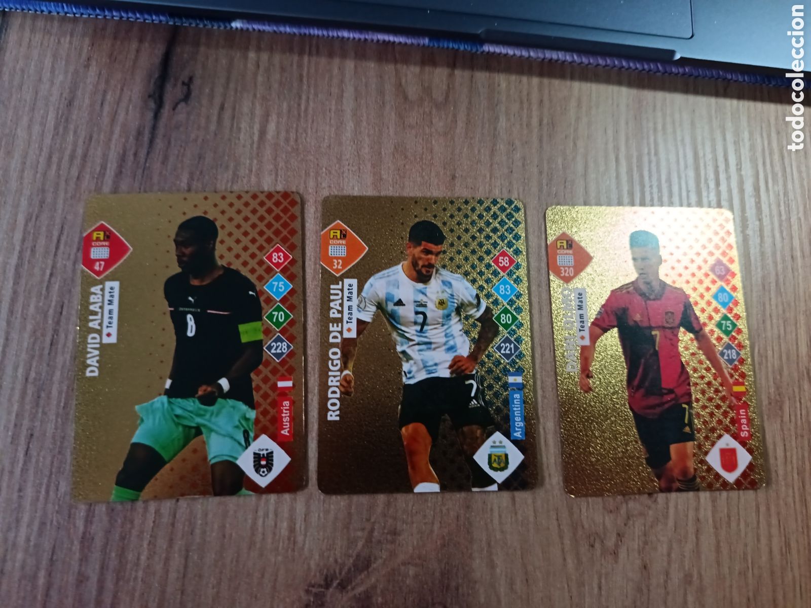 Cromos de f&uacute;tbol: David Alaba. Rodrigo de Paul...Dani Olmo 2023 World Football Stars unofficial GOLD