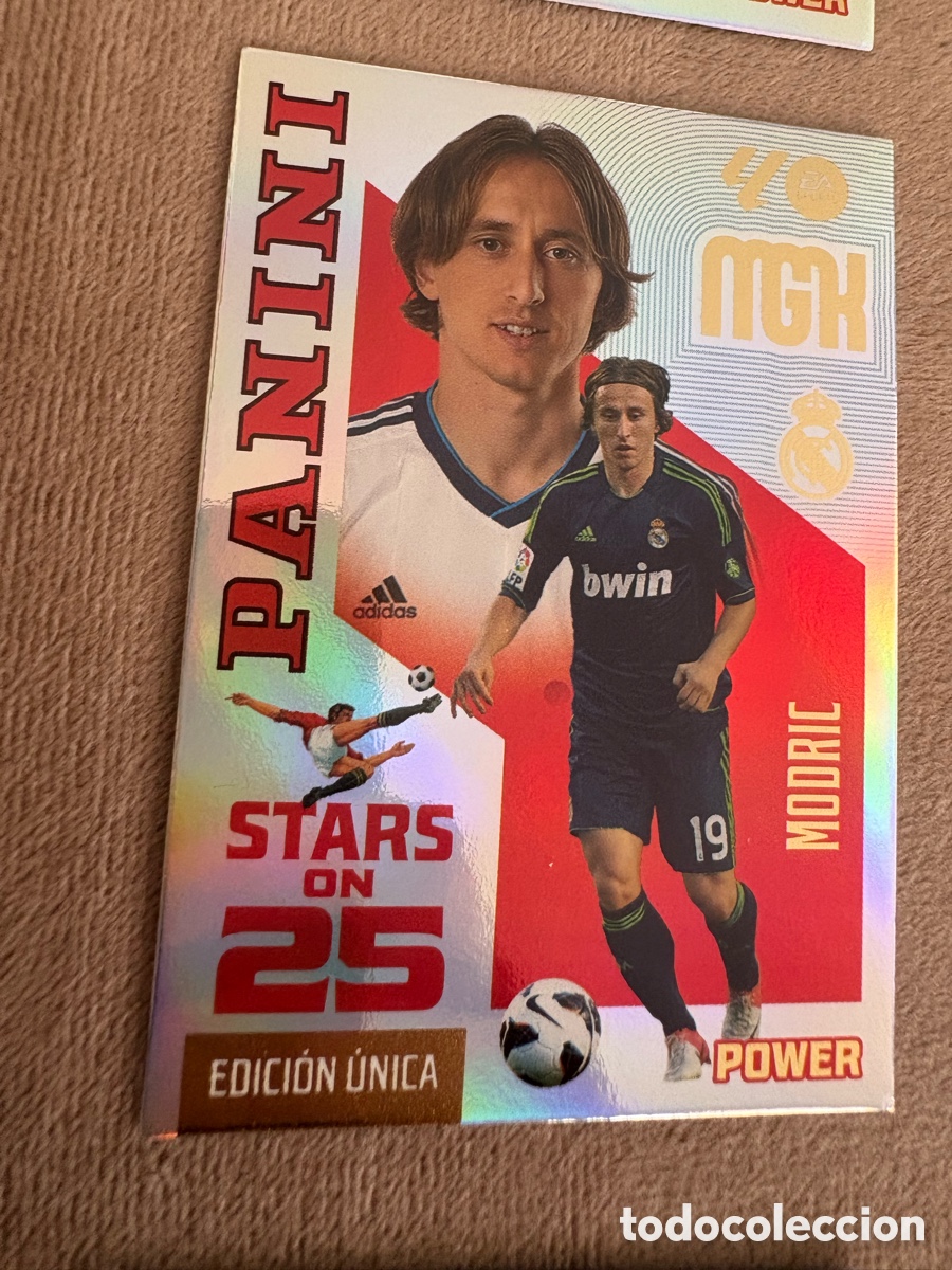 Cromos de f&uacute;tbol: MEGACRACKS 2026 2027 STARS ON 25 - 445P MODRIC
