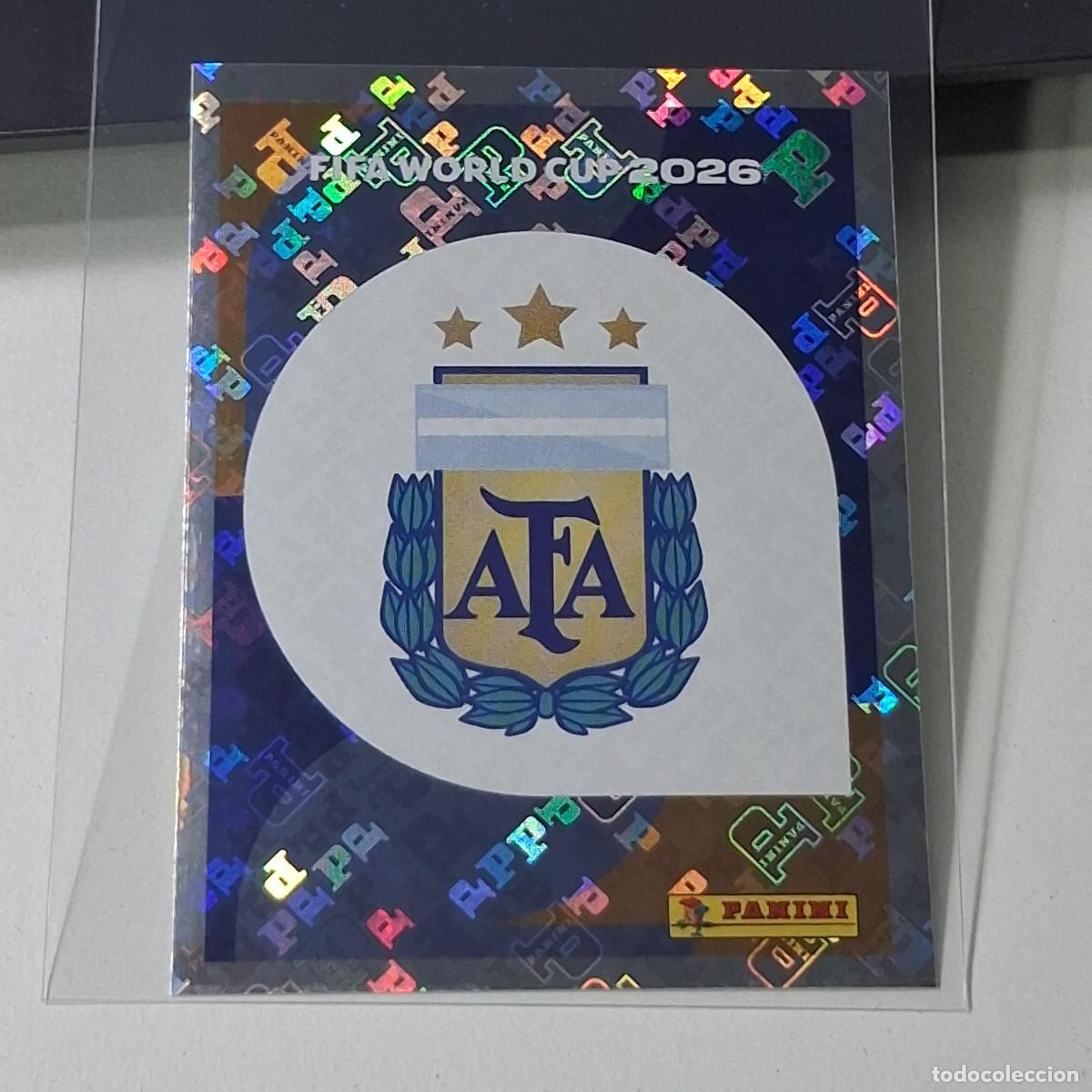 Cromos de f&uacute;tbol: B50 ARG1 EMBLEM ESCUDO 1 ARGENTINA ARG MUNDIAL FIFA WORLD CUP 2026 STICKER PANINI