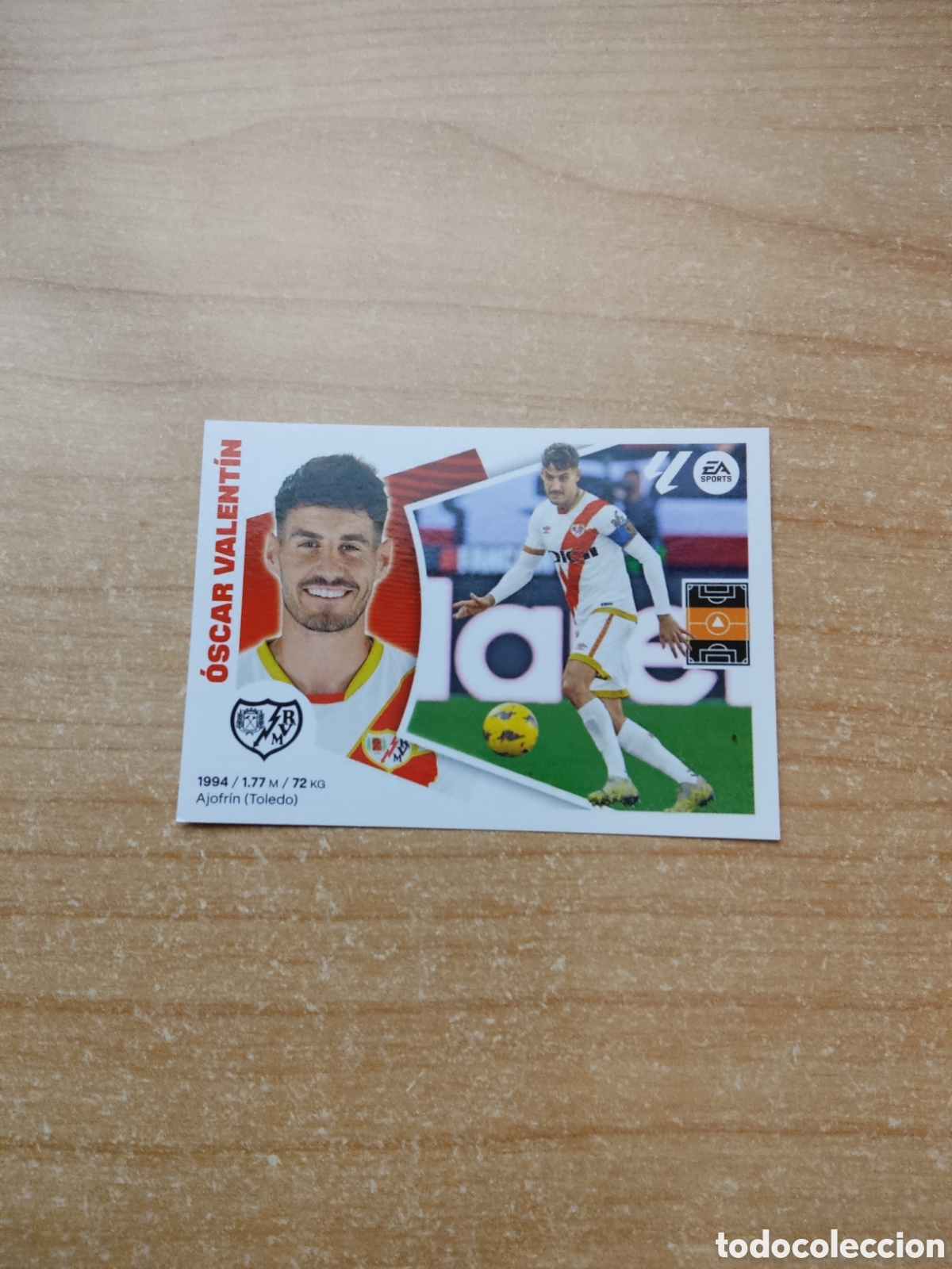 Fu&szlig;ball-Sticker: 11 OSCAR VALENTIN RAYO VALLECANO LIGA ESTE 2024 2025