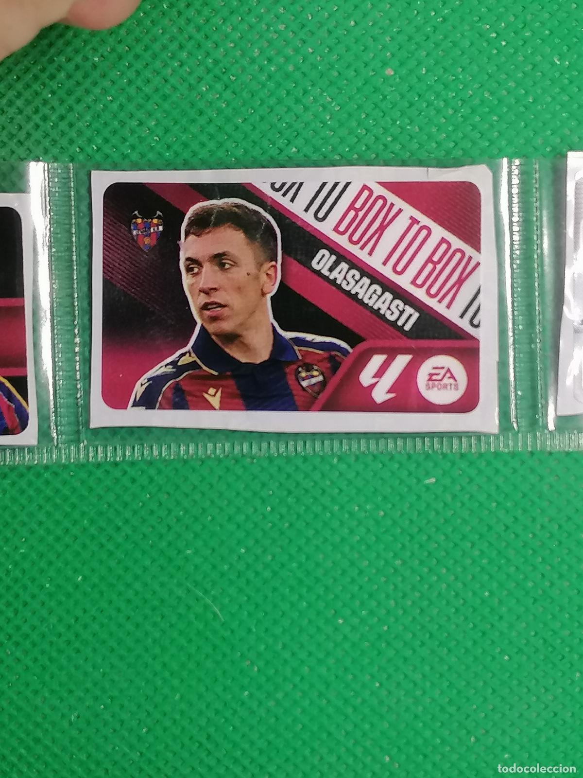 Cromos de Futebol: BOX TO BOX OLASAGASTI LEVANTE CHICLES CHICLE SIN PEGAR ⚽ PANINI LIGA ESTE 26 27 2026 2027 ⚽