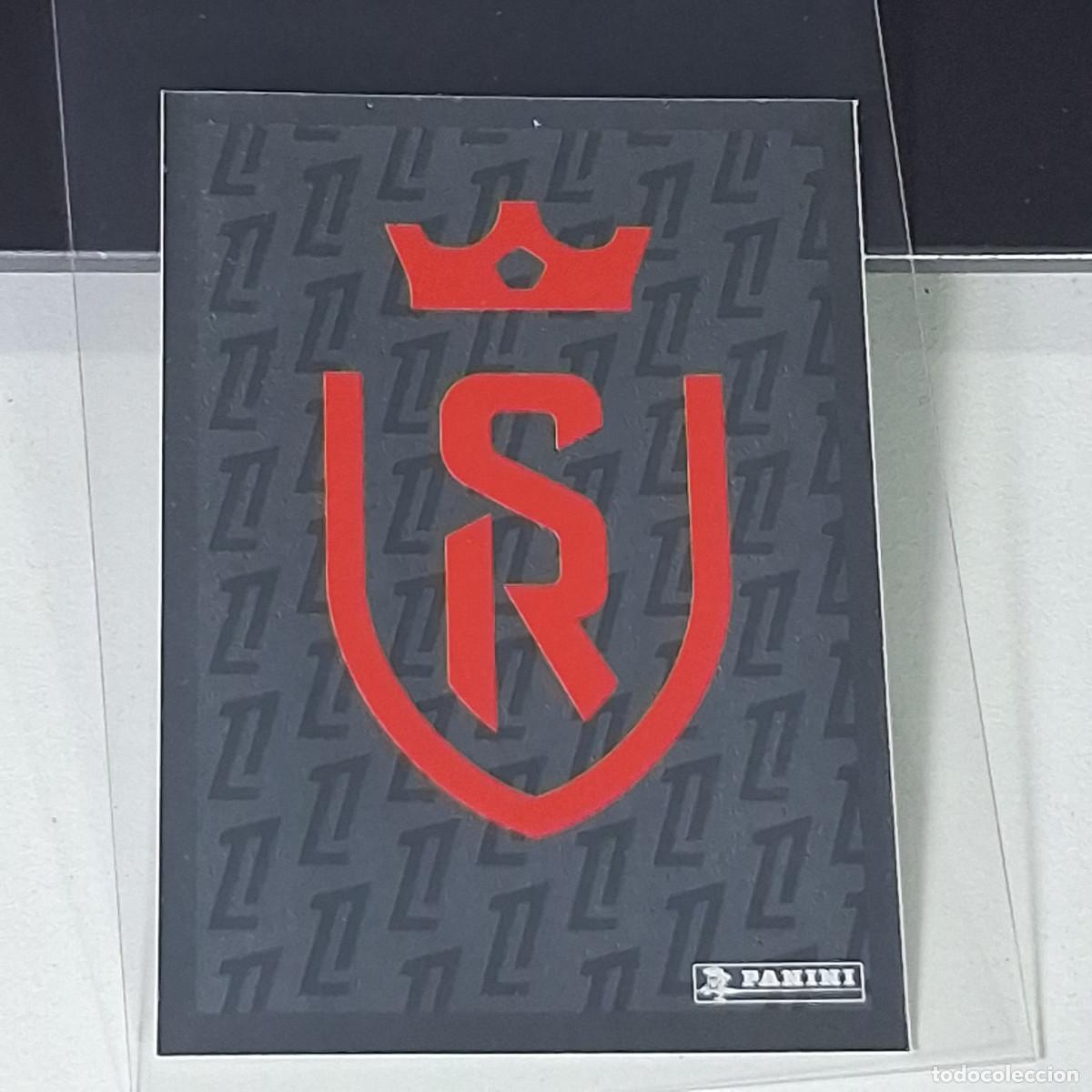 Cromos de f&uacute;tbol: B41 378 ESCUDO BADGE STADE DE REIMS FUTBOL CROMO PANINI LIGUE 1 FOOT 24-25 LIGA FRANCIA 2024-2025