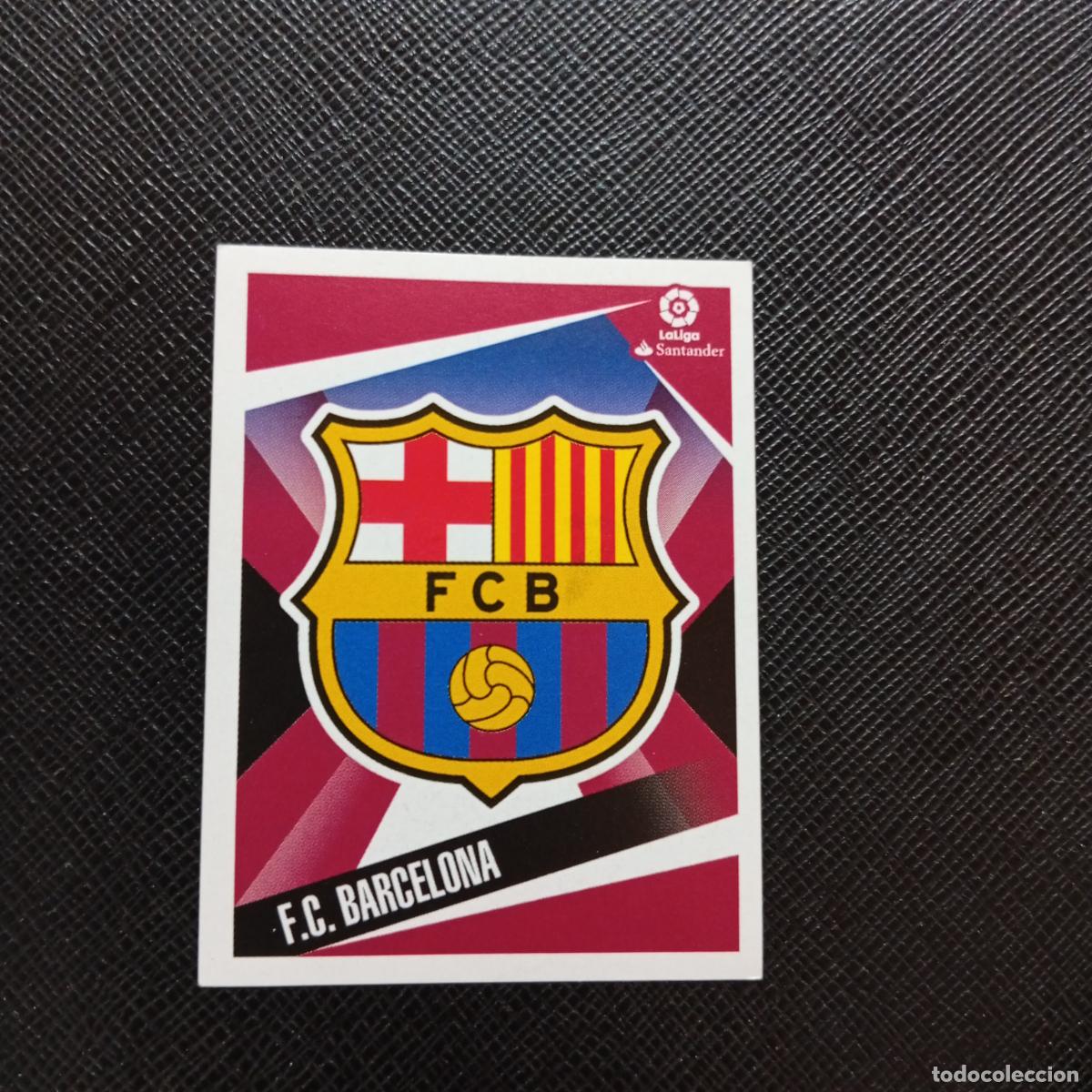Football Stickers: 38 ESCUDO BARCELONA PANINI 2017 2018 CROMO FUTBOL 17 18 - SIN PEGAR - A75 PG30