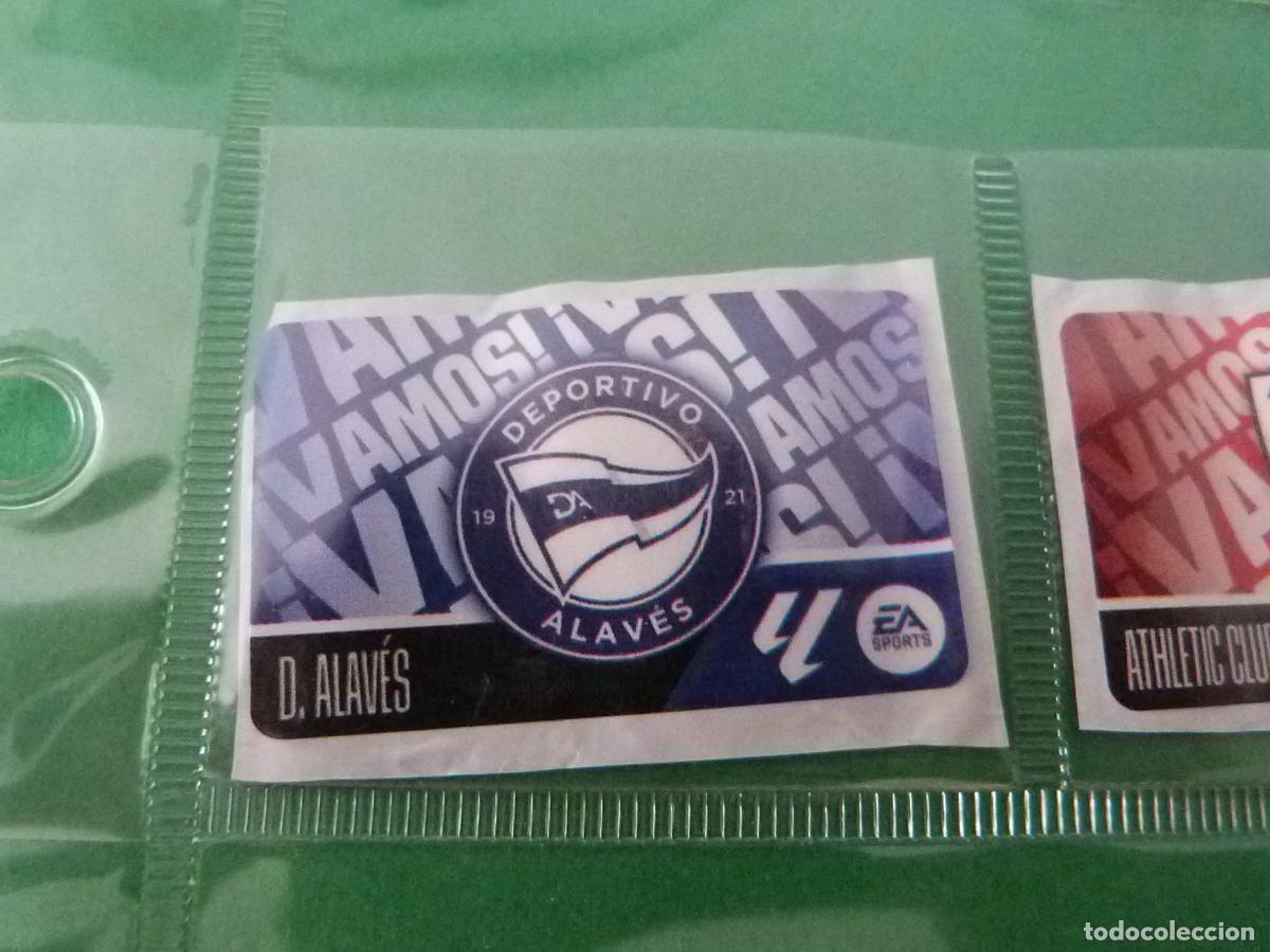 Cromos de f&uacute;tbol: CHICLE DE F&Uacute;TBOL ESCUDO DEPORTIVO ALAVES LIGA ESTE 2026-2027/26-27 DE PANINI