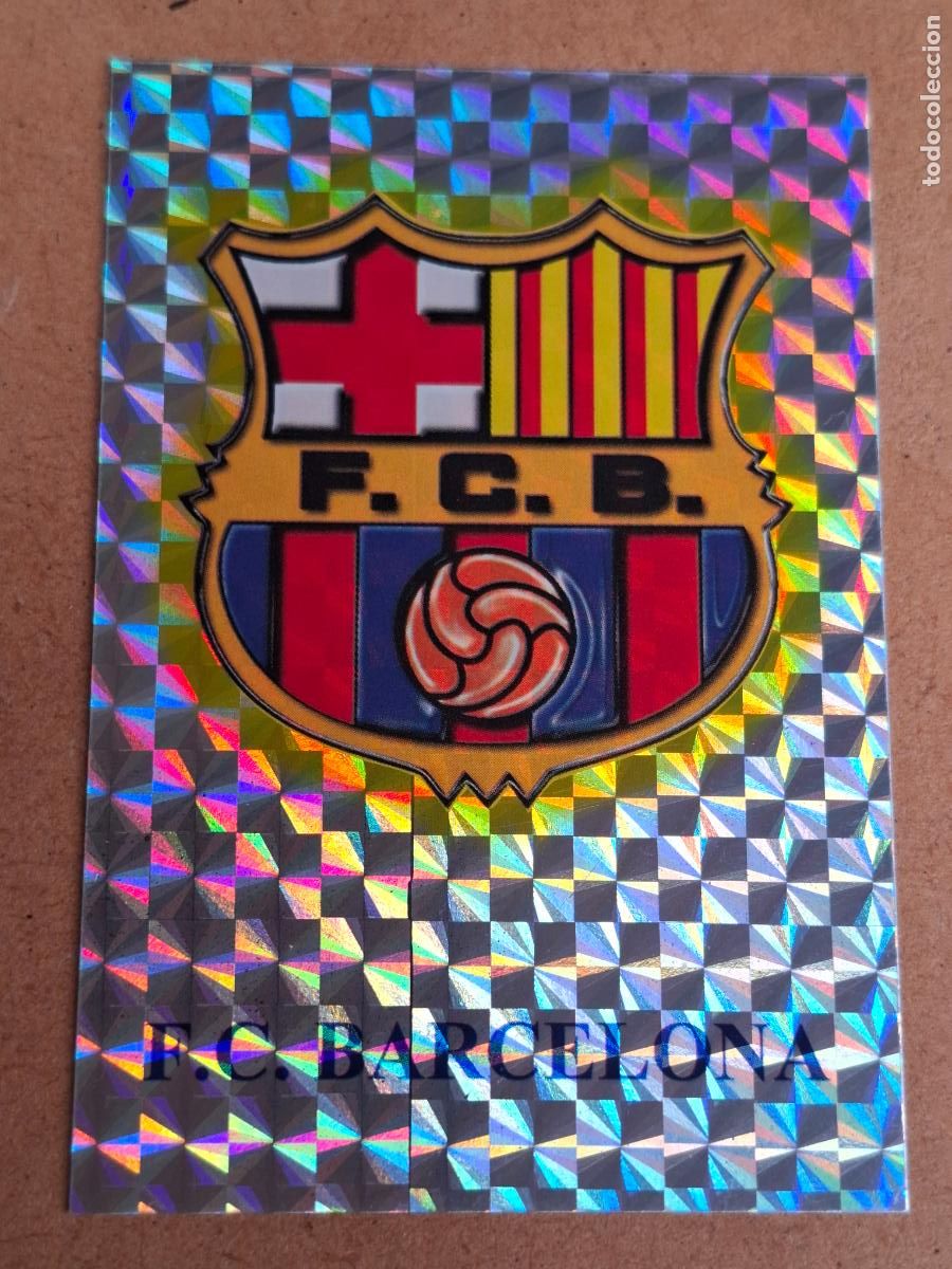 Cromos de f&uacute;tbol: MUNDICROMO 2001 2002 01 02 - 203 ESCUDO FC. BARCELONA ( ERROR NO CORREGIDO )
