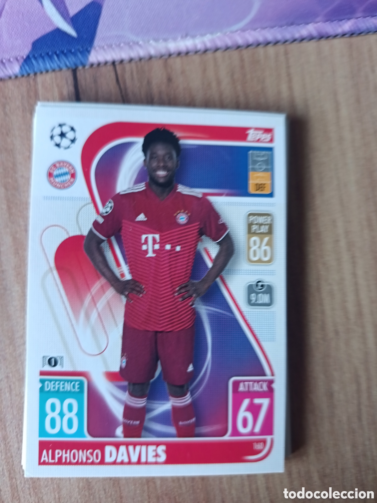 Cromos de f&uacute;tbol: 160 Davies CHAMPIONS LEAGUE MATCH ATTAX TOPPS 2021-2022 21-22