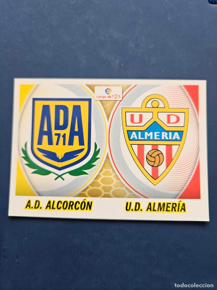 Cromos de f&uacute;tbol: N&ordm; 1 ESCUDO ALCORCON - ALMERIA LOGO NUEVO LIGA ESTE 16 17 2016 2017 SIN PEGAR NUNCA PEGADO