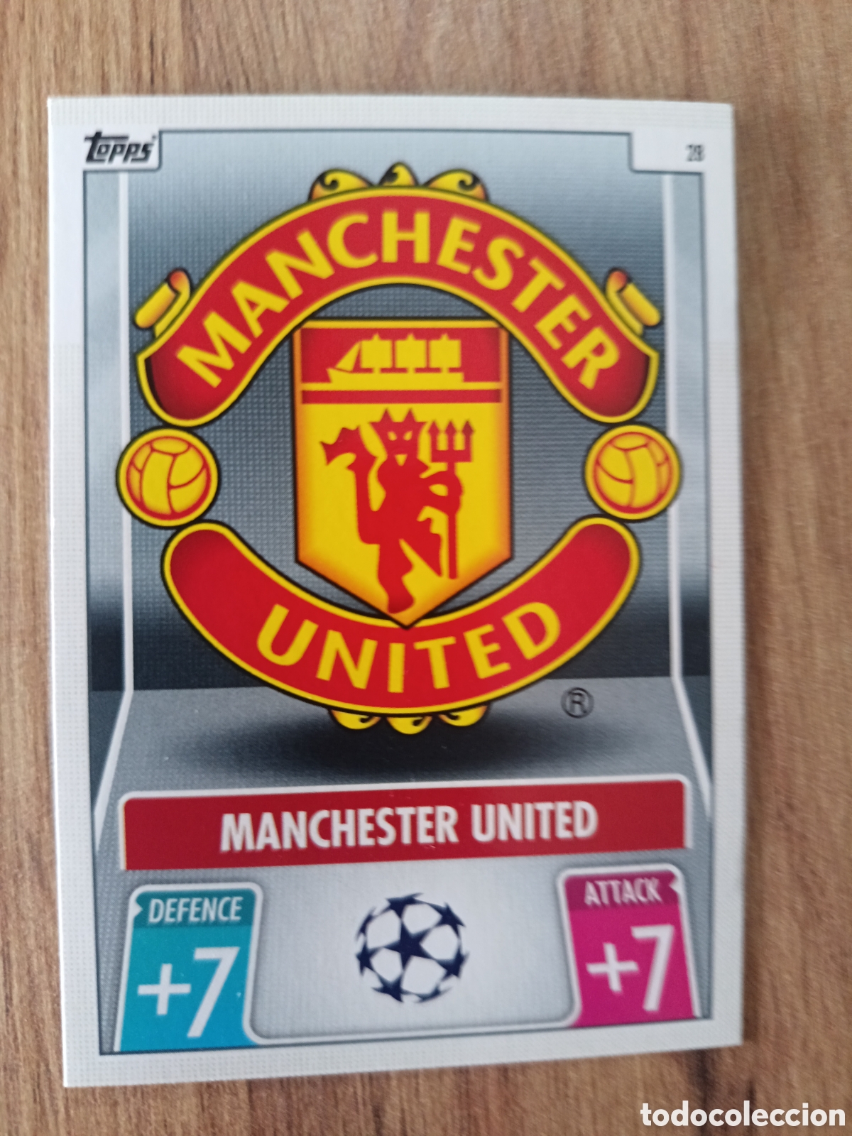 Cromos de f&uacute;tbol: 28 Escudo Manchester CHAMPIONS LEAGUE MATCH ATTAX TOPPS 2021-2022 21-22