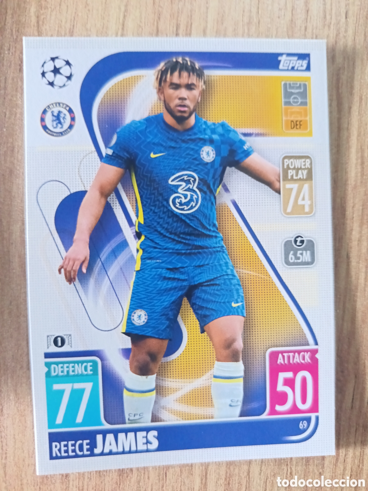 Cromos de f&uacute;tbol: 69 James CHAMPIONS LEAGUE MATCH ATTAX TOPPS 2021-2022 21-22