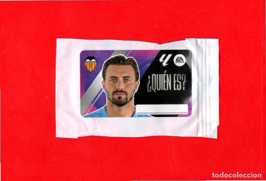 Cromos de f&uacute;tbol: Dimitrievski VALENCIA C.F. &iquest;QUI&Eacute;N ES? - CROMO CHICLE LIGA ESTE 2025-2026 25 26