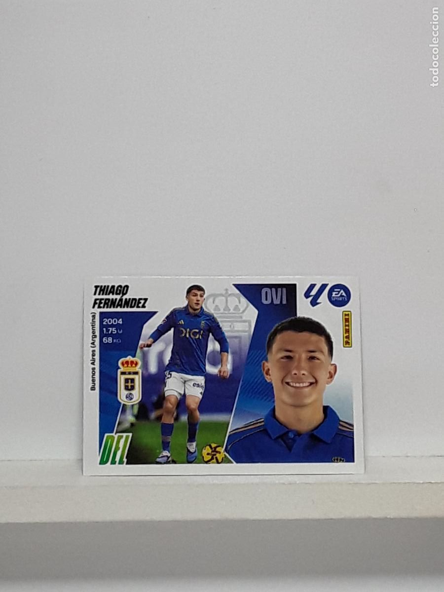 Cromos de f&uacute;tbol: LALIGA ESTE 2025 2026 EA SPORTS 25 26 ALBUM PANINI LIGA N 27 OVIEDO MERCAD INVIERNO THIAGO FERNANDEZ