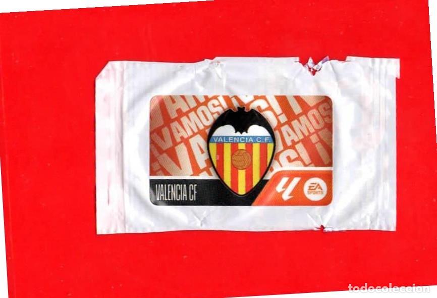 Cromos de Futebol: Escudo VALENCIA C.F. &iexcl;Vamos! - CROMO CHICLE LIGA ESTE 2026-2027 26 27