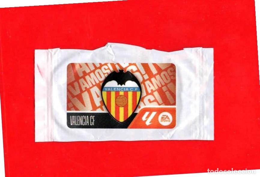 Cartes &agrave; collectionner de Football: Escudo VALENCIA C.F. &iexcl;Vamos! - CROMO CHICLE LIGA ESTE 2026-2027 26 27
