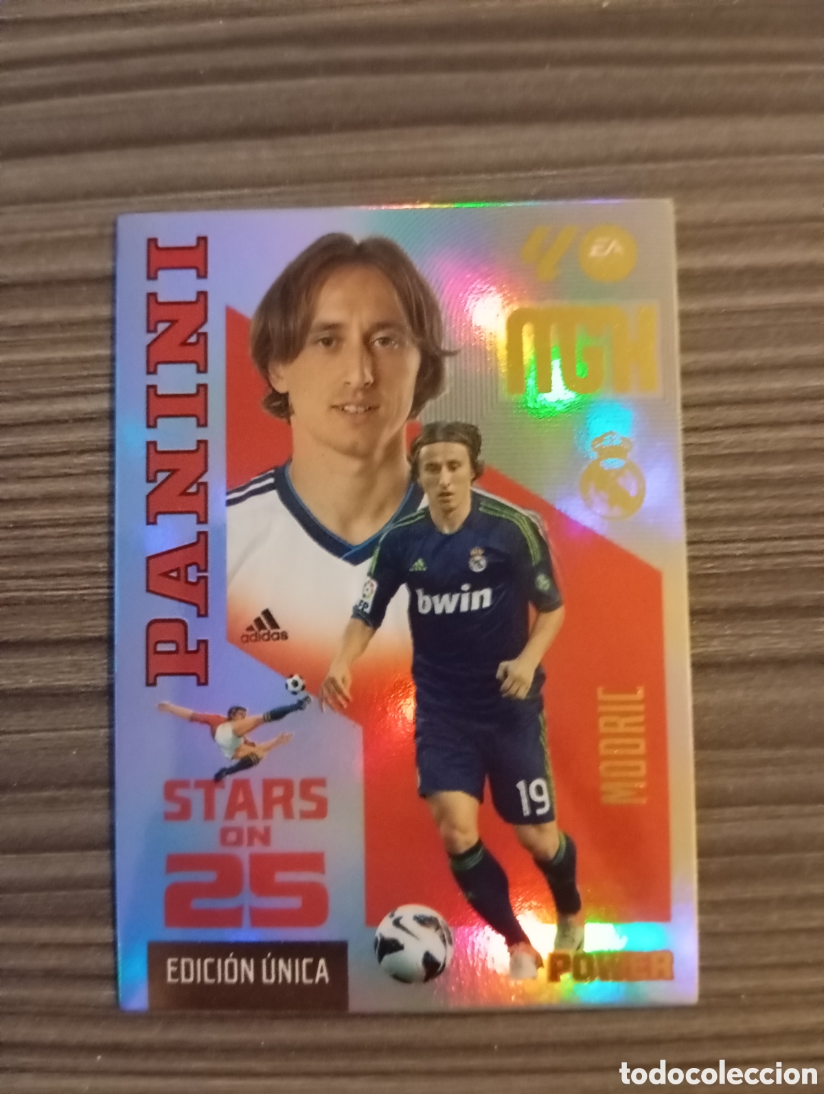 Cromos de f&uacute;tbol: 445P MODRIC STARS ON 25 EDICI&Oacute;N LIMITADA PANINI MEGACRACKS 26 27