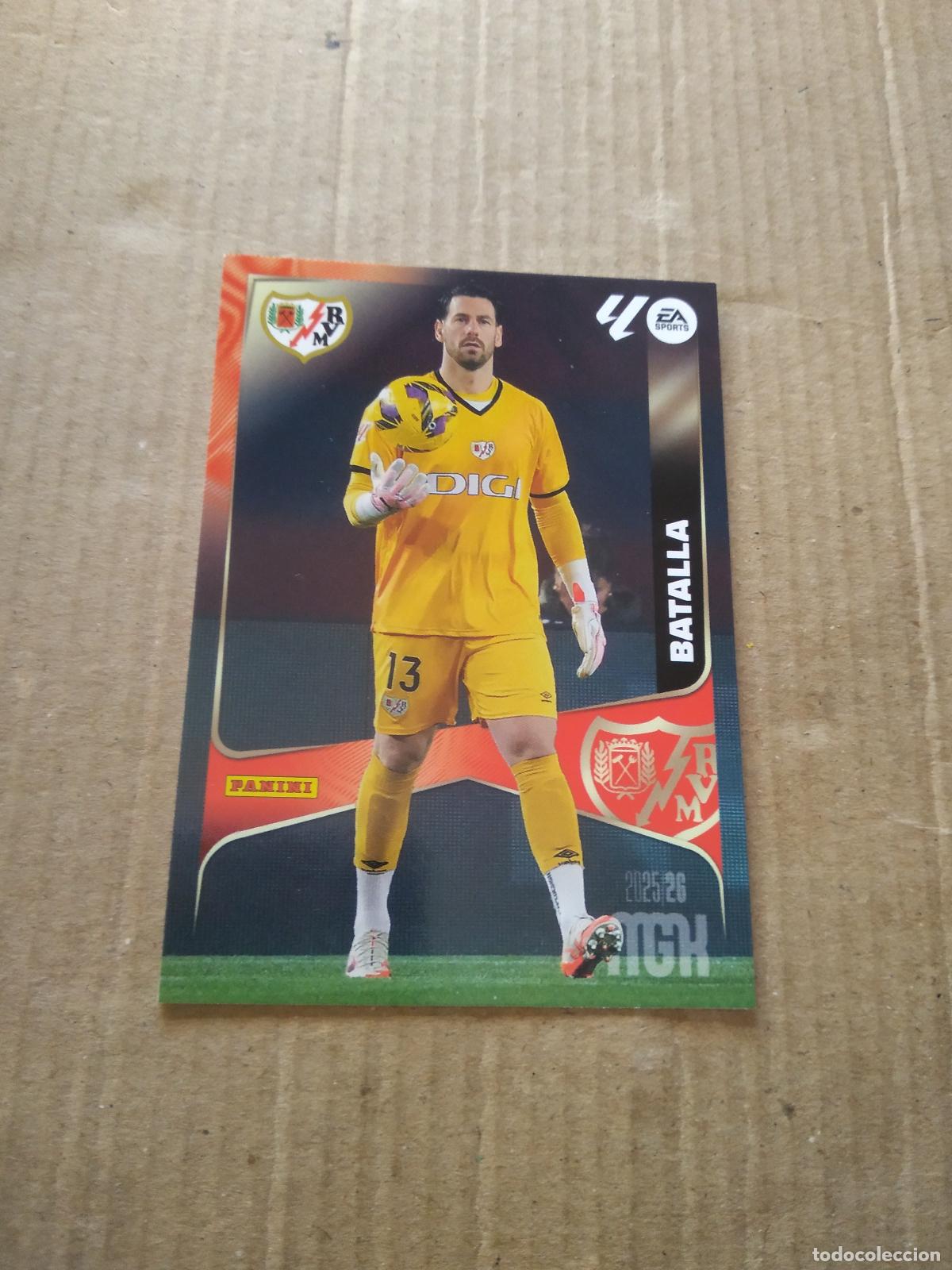 Cromos de f&uacute;tbol: 290 BATALLA RAYO VALLECANO CROMO FUTBOL PANINI LIGA MGKS 25-26 MEGACRACKS 2025-2026
