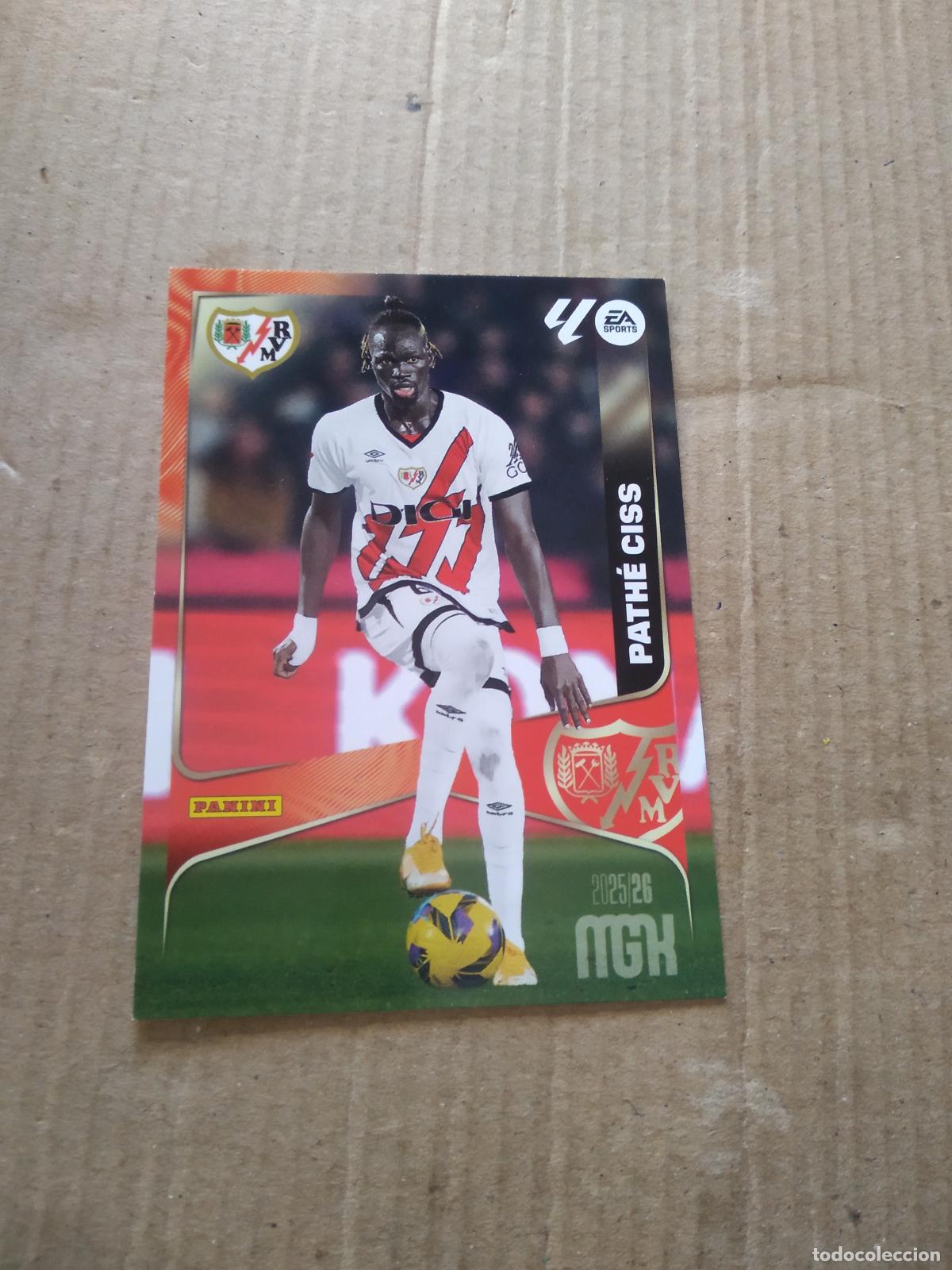 Cromos de f&uacute;tbol: 297 PATHE CISS RAYO VALLECANO CROMO FUTBOL PANINI LIGA MGKS 25-26 MEGACRACKS 2025-2026
