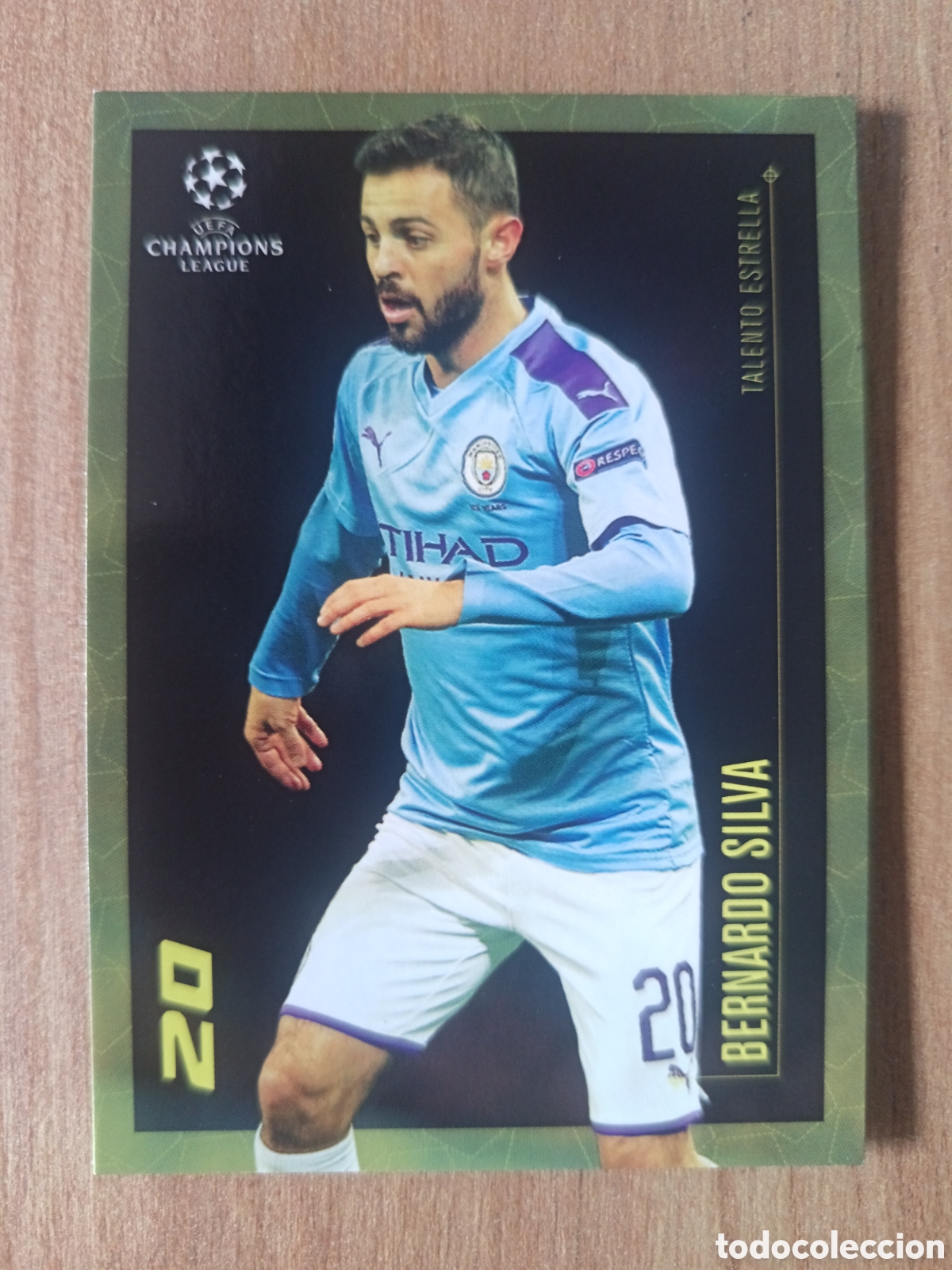 Cartes &agrave; collectionner de Football: Bernardo Silva ALISSON BECKER CARTA CARD DISE&Ntilde;O LEO MESSI BARCELONA BAR&Ccedil;A TOPPS CHAMPIONS LEAGUE