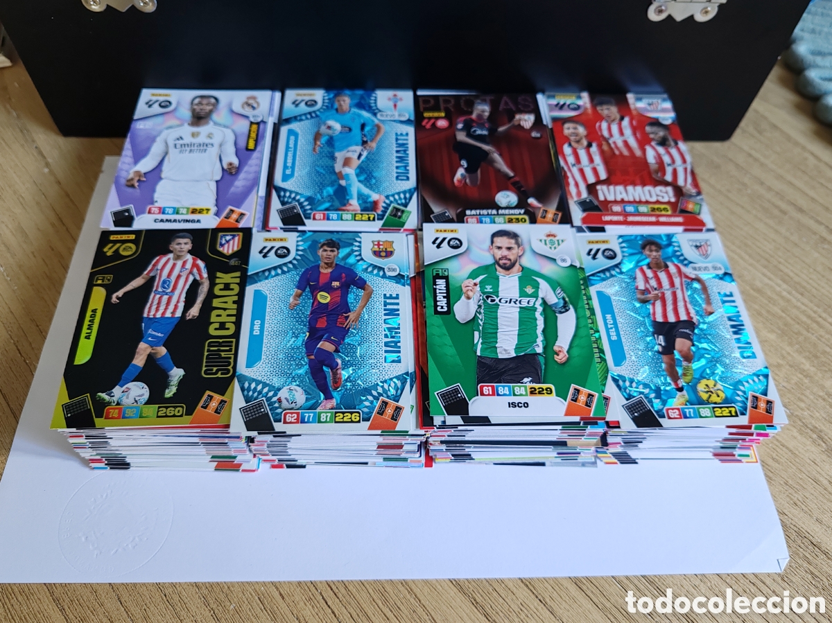 Fu&szlig;ball-Sticker: Lote aprox 600 cromos Adrenalyn XL 2025 2026. Nuevos