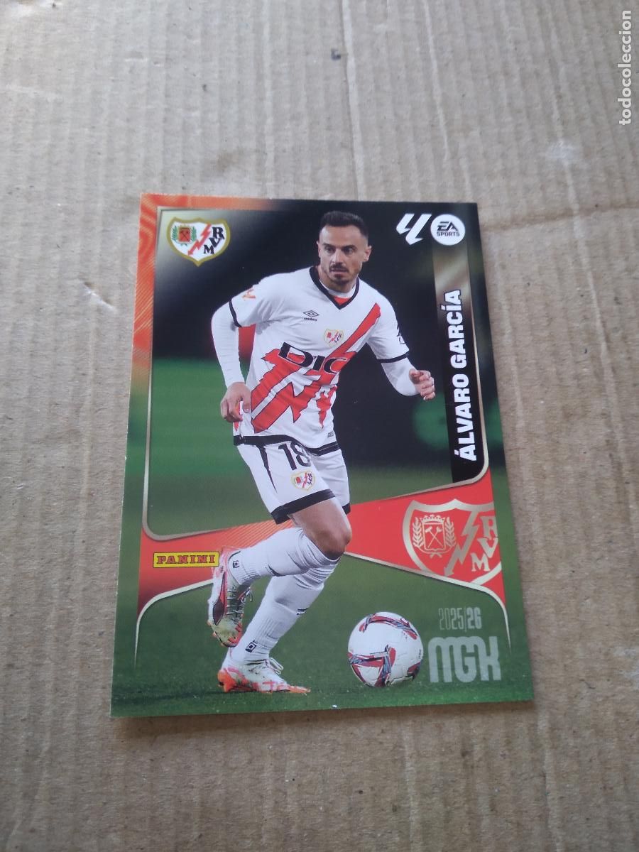 Cromos de f&uacute;tbol: 304 ALVARO GARCIA RAYO VALLECANO CROMO FUTBOL PANINI LIGA MGKS 25-26 MEGACRACKS 2025-2026