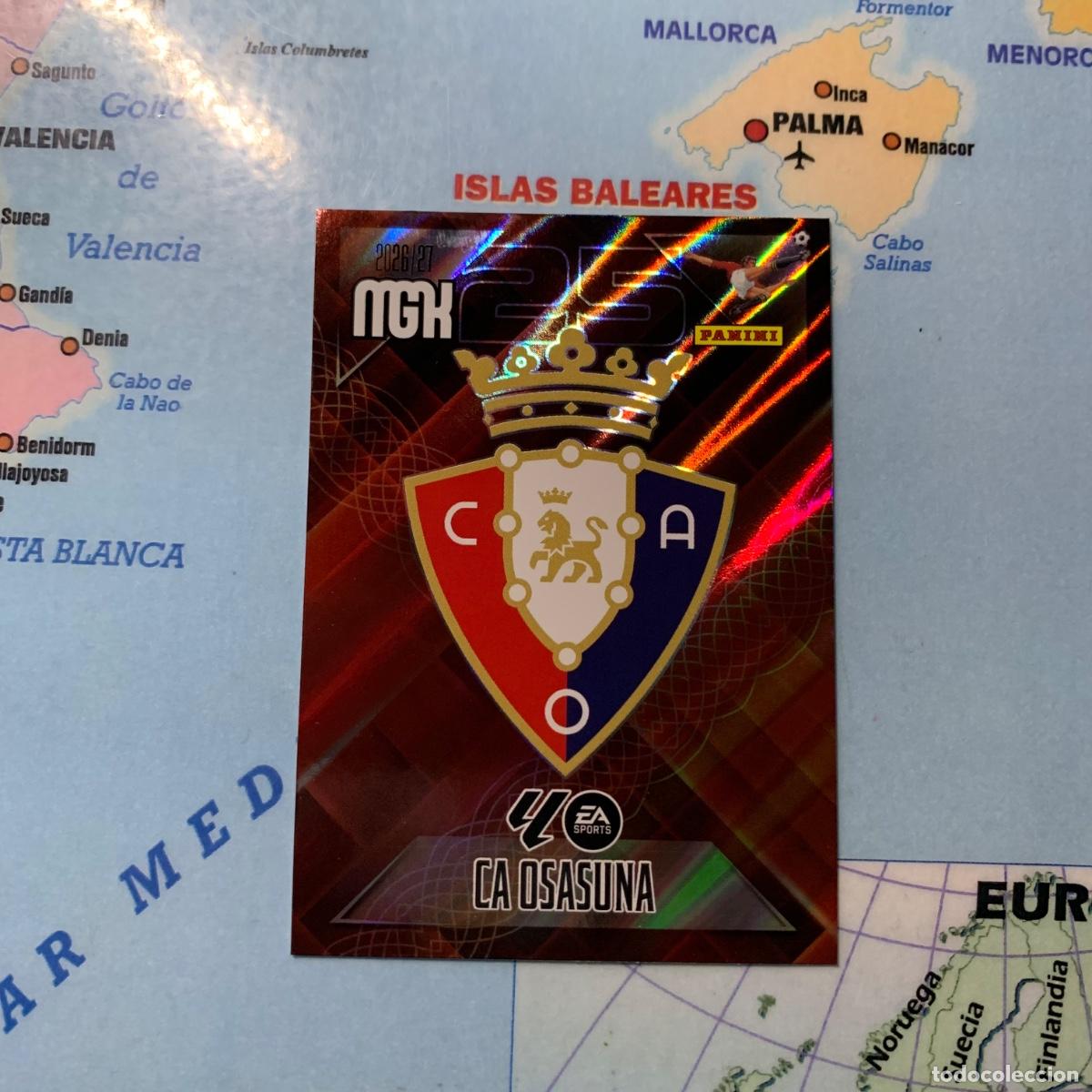 Cromos de f&uacute;tbol: Escudo de Osasuna n&uacute;mero 253 megacracks 26-27 2026-2027