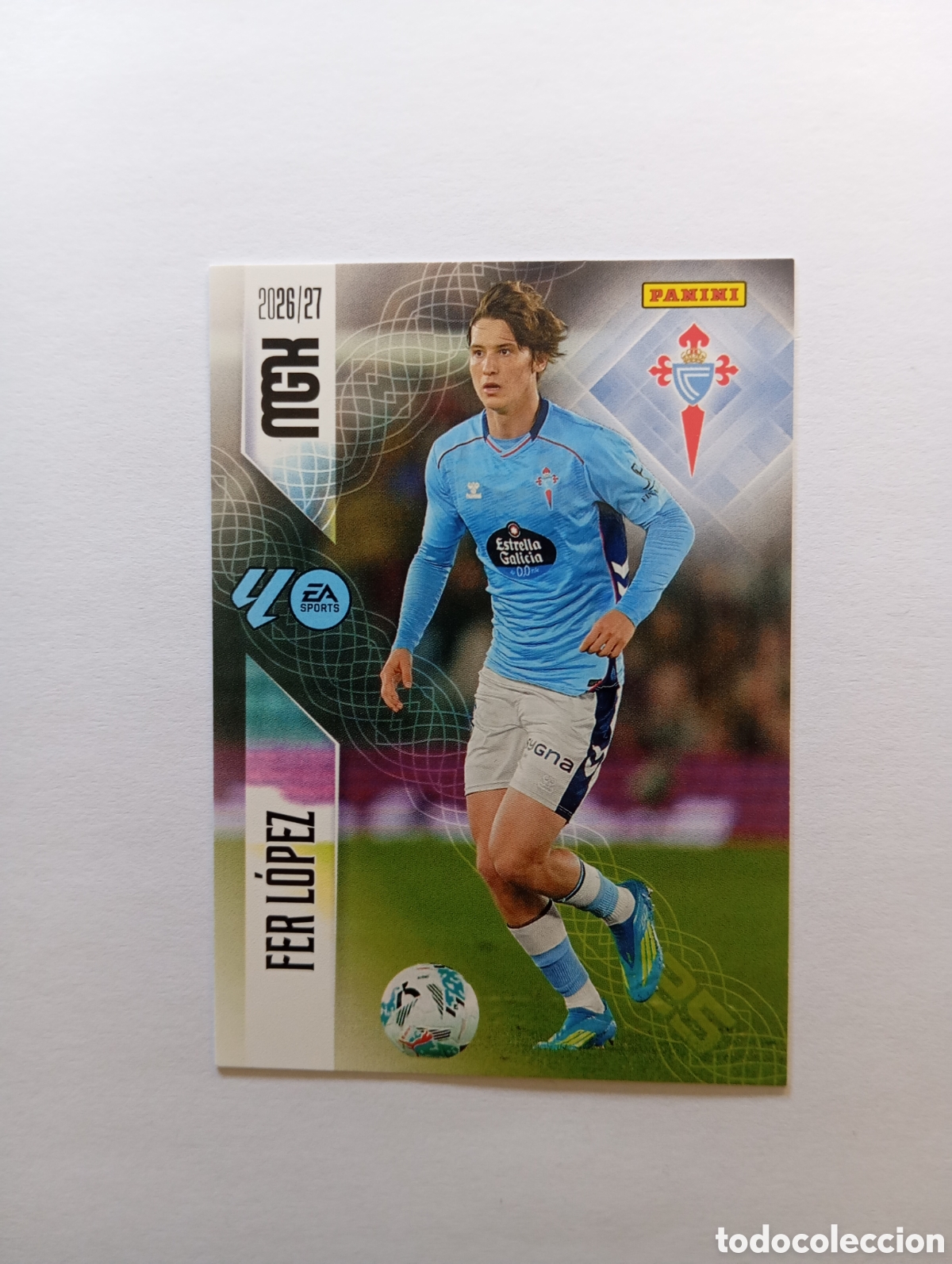 Football Stickers: 121 FER LOPEZ PANINI MEGACRACKS 26 27