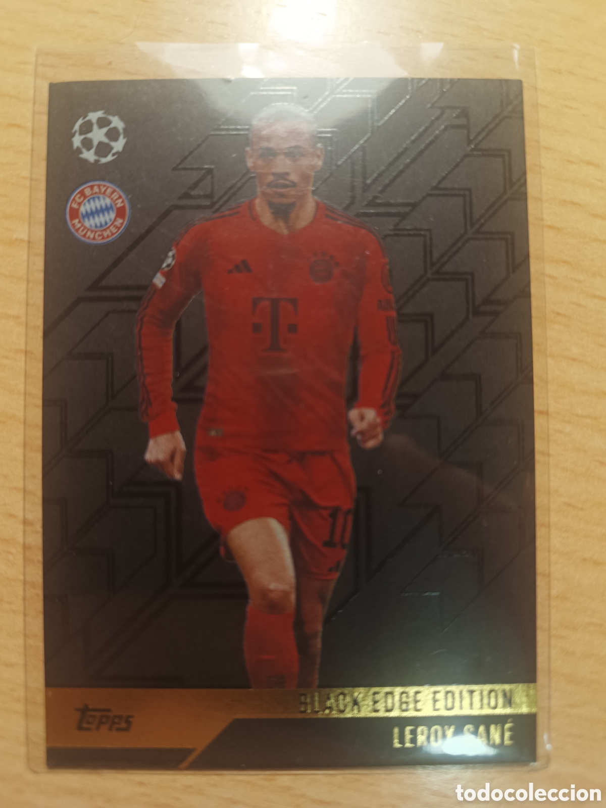 Cartes &agrave; collectionner de Football: LEROY SANE BAYERN MUNICH BLACK EDGE EDITION MATCH ATTAX 2024 2025 TOPPS 24 25