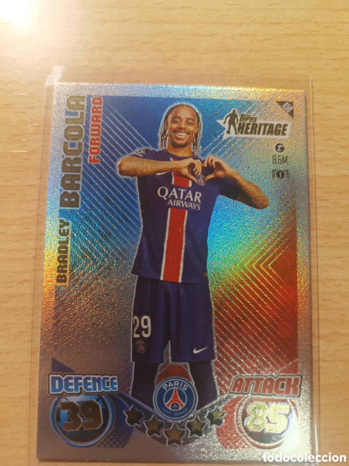 Fu&szlig;ball-Sticker: BRADLEY BARCOLA PARIS SAINT GERMAIN PSG HERITAGE MATCH ATTAX 2024 2025 TOPPS 24 25