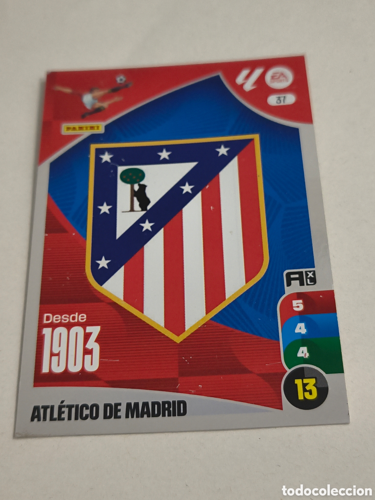 Cromos de f&uacute;tbol: ADRENALYN XL 2024-25 CROMO 37, ESCUDO AT MADRID